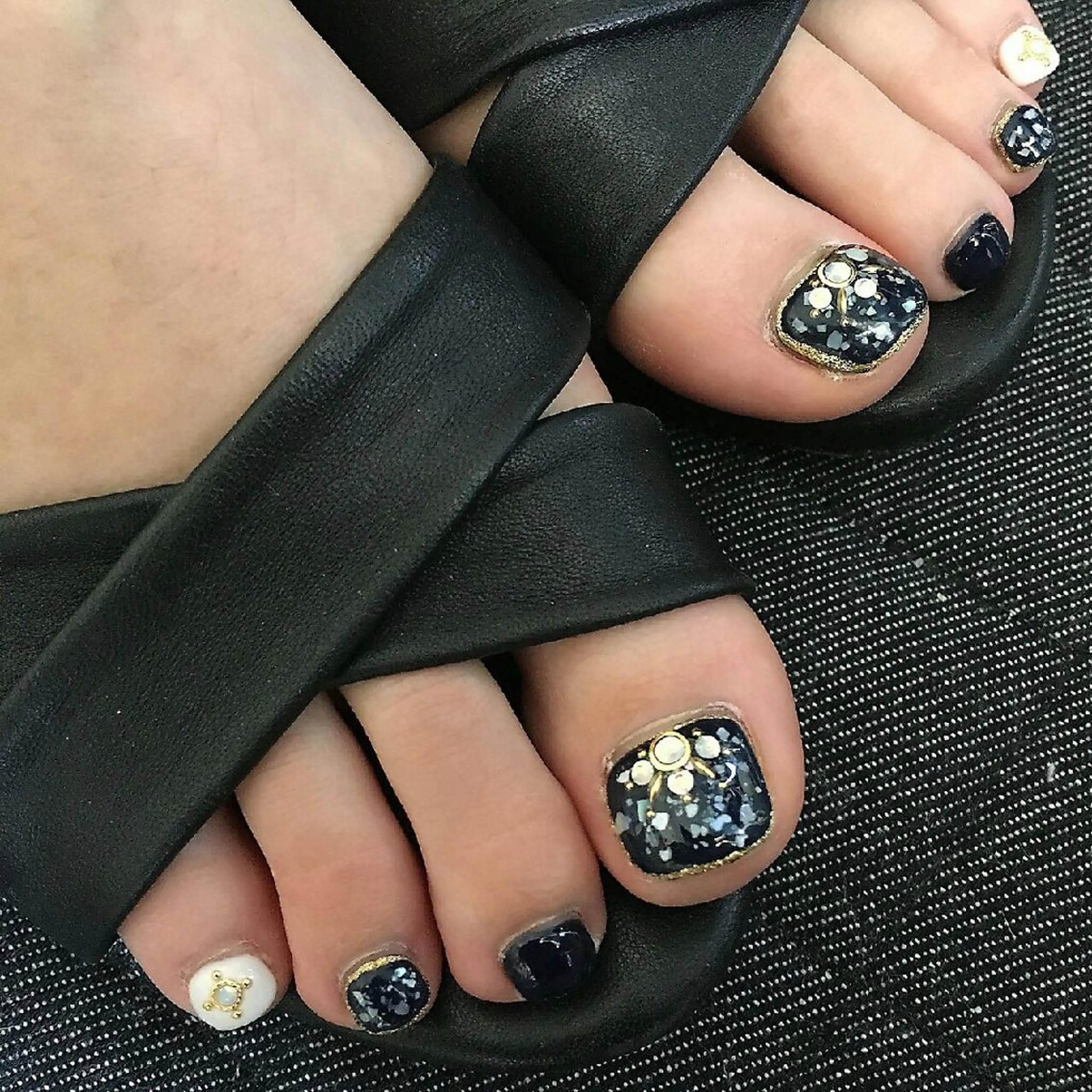 ネイル フットネイル NARUMI HYODOのネイルデザイン