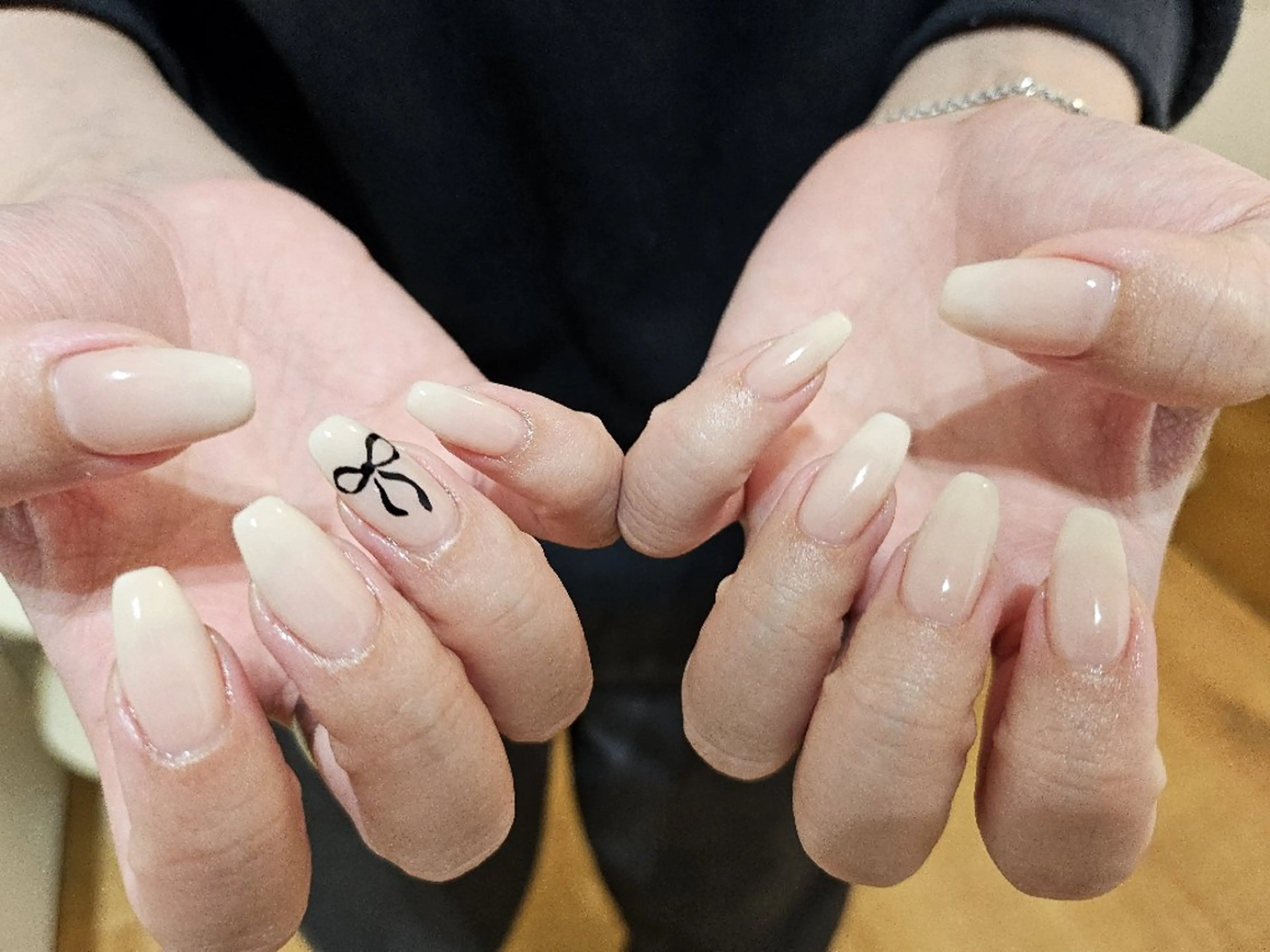 ネイル アートネイル ジェルネイル グラデーション パラジェル リボン ハンドネイル puku nail 🌼kazu🌼のネイルデザイン