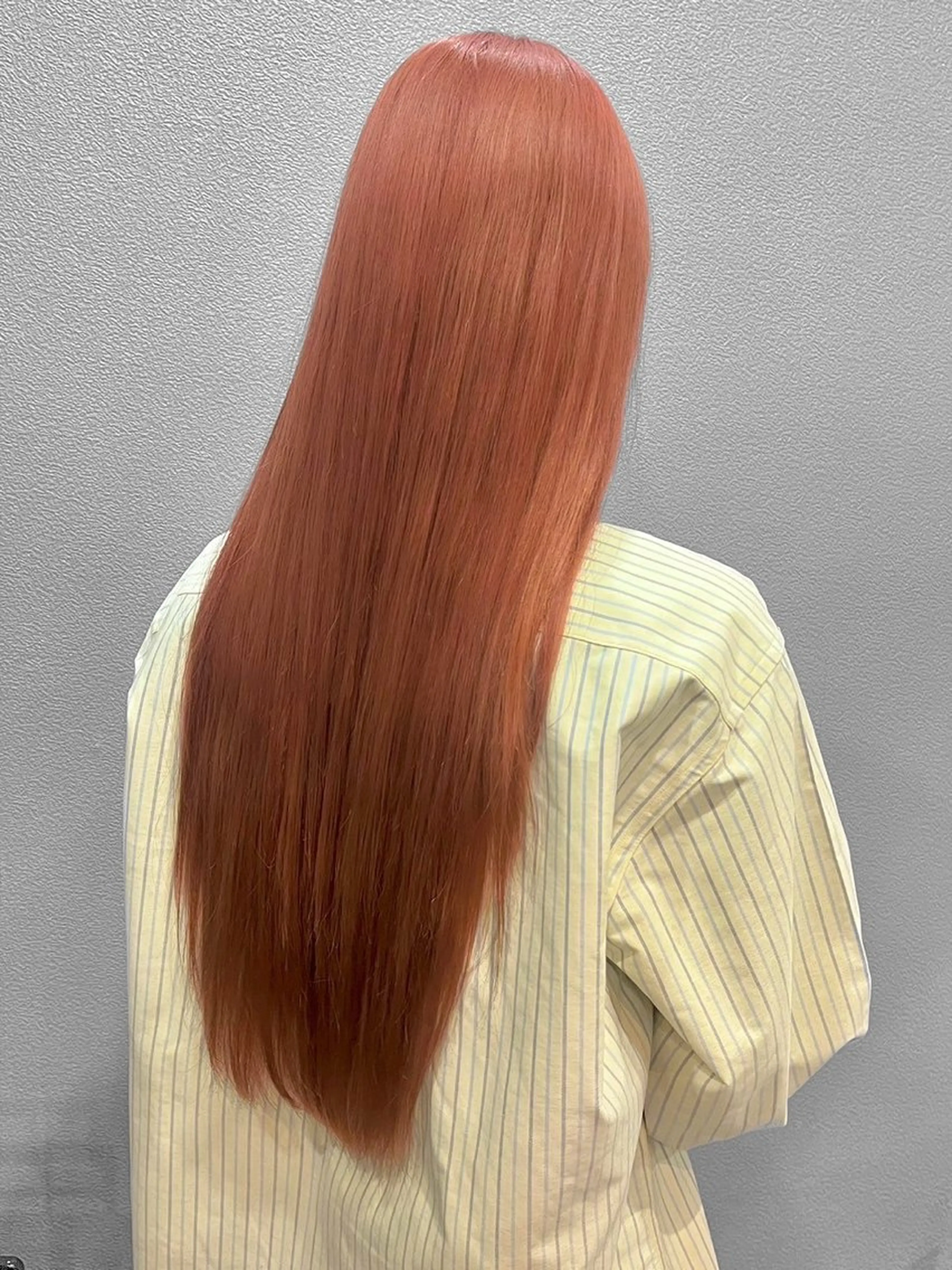 ロング カラー オレンジ カット ヘアカラー トリートメント 透明感カラー/パーマ 🌀アオノのヘアスタイル