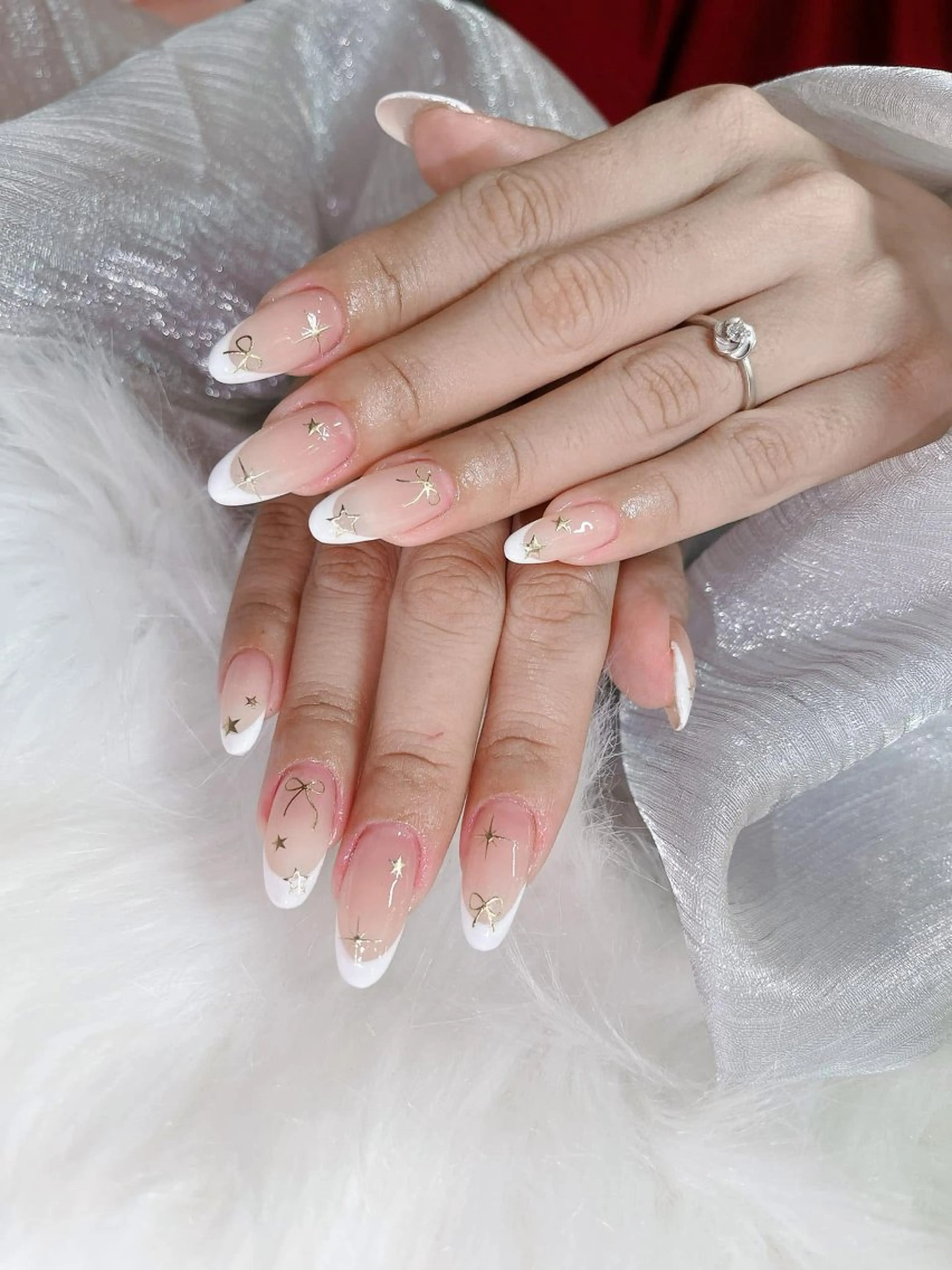 ネイル 長さ出し フレンチネイル ジェルネイル ガラスフレンチ 韓国ネイル ハンドネイル Minette nailHuongのネイルデザイン