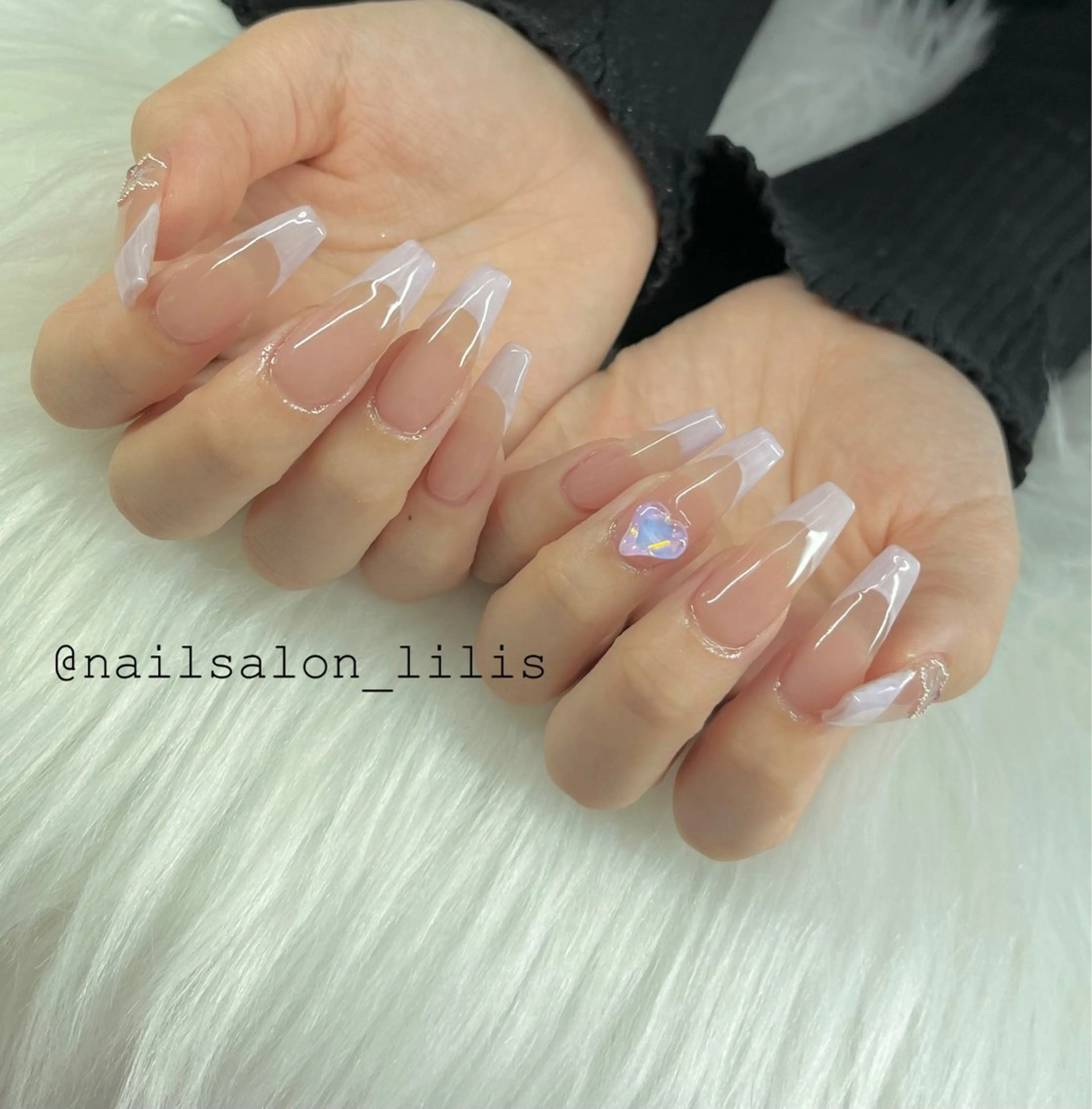 ネイル ハンドネイル nailsalon Lilisのネイルデザイン