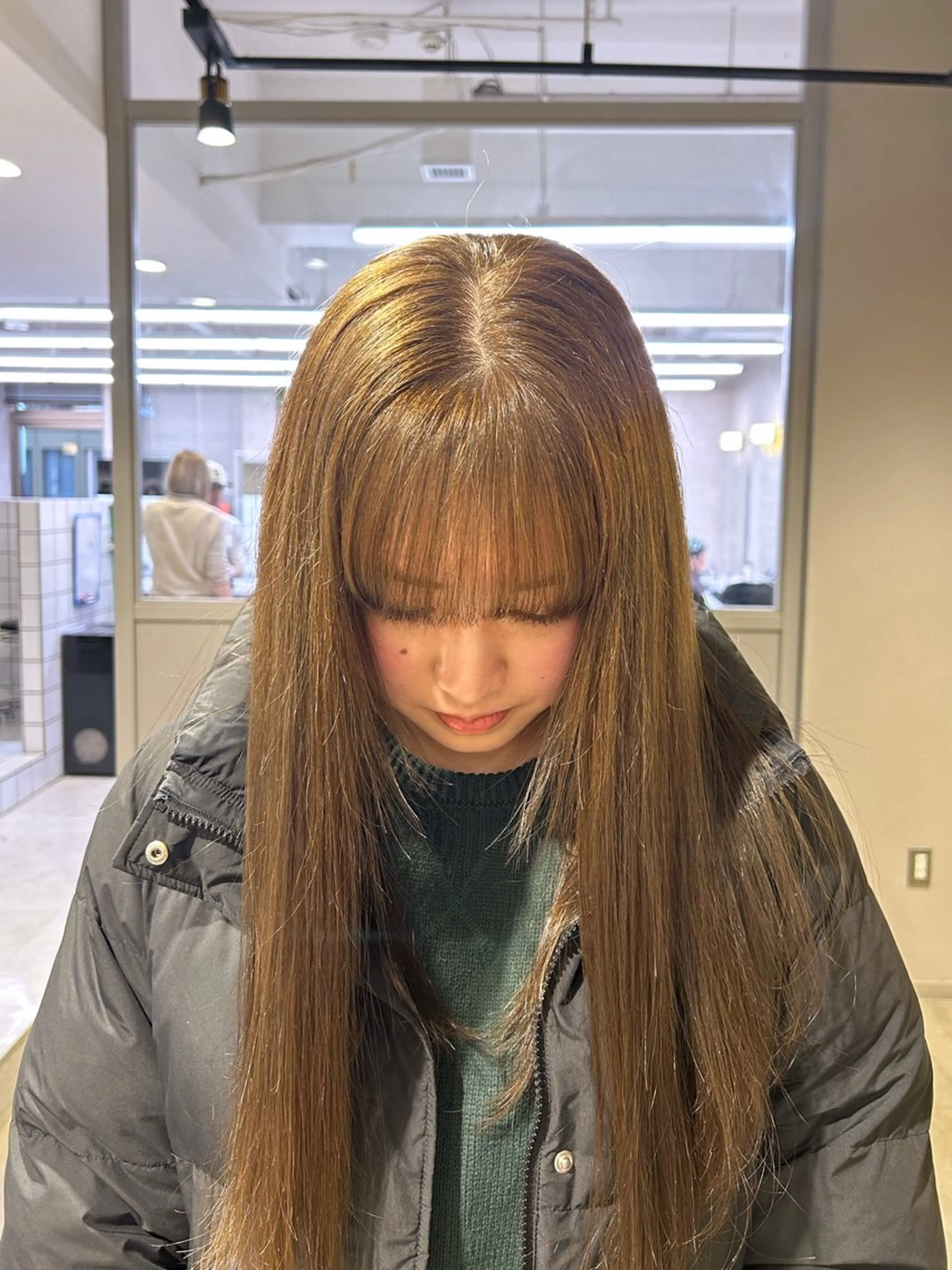 カラー 透明感ベージュ🤎 ナチュラルレイヤーのヘアスタイル