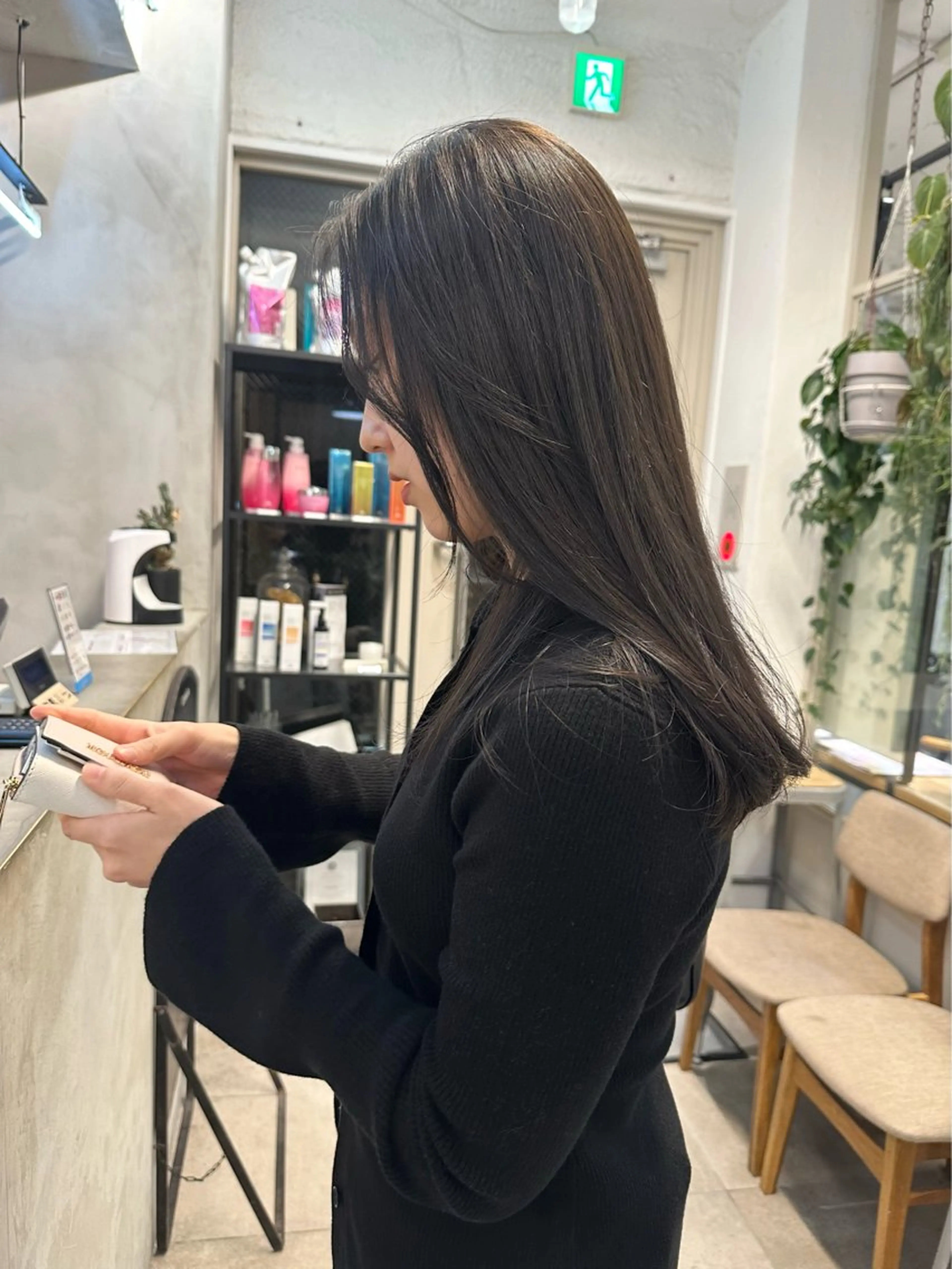 セミロング カラー 艶ストレート✨透明感 カラー🎀♡mariのヘアスタイル