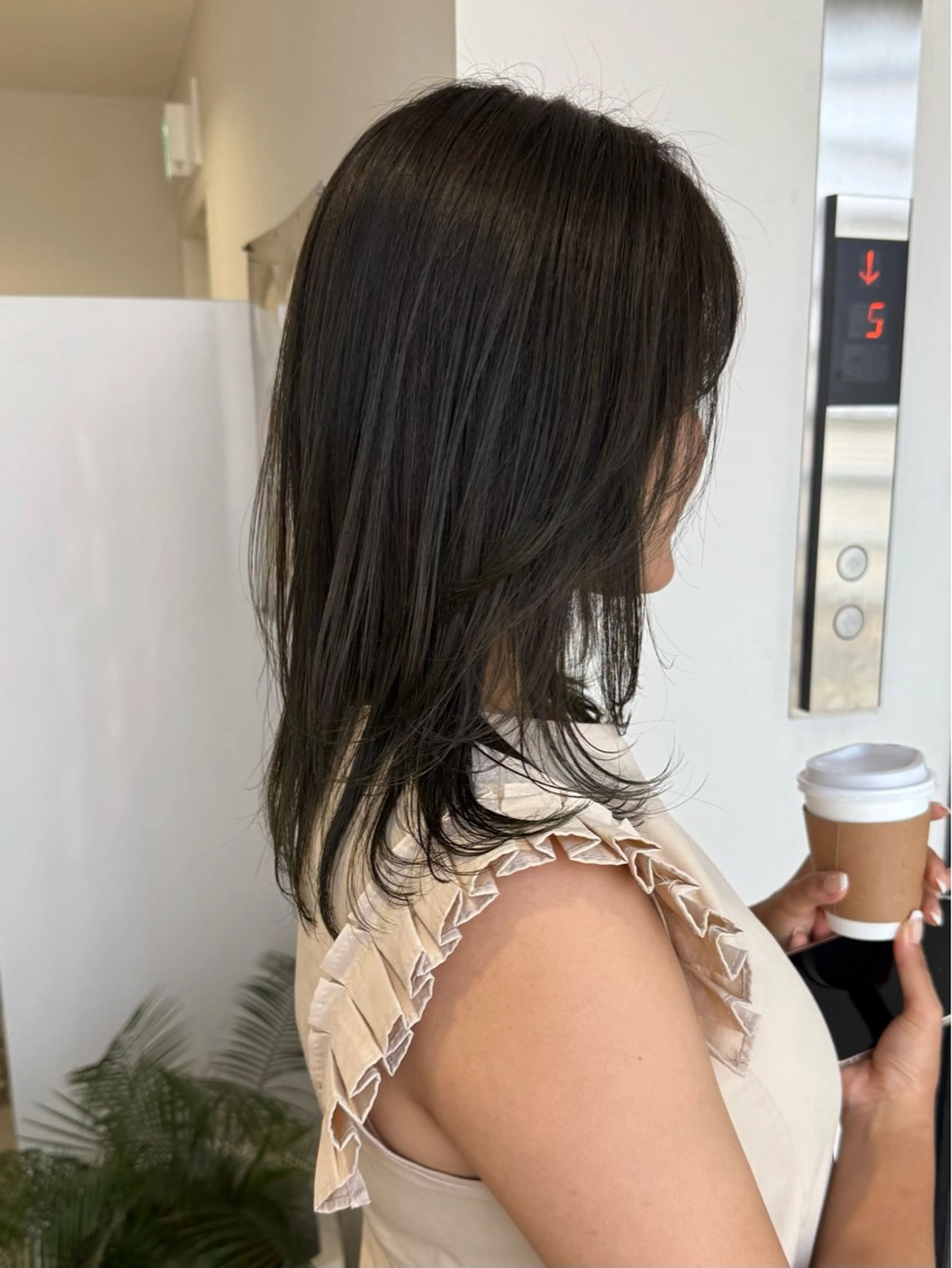 ミディアム カラー 髪質改善 レイヤーカット カット ヘアカラー トリートメント 🟡ひろの/ツヤ カラー/髪質改善🟡のヘアスタイル