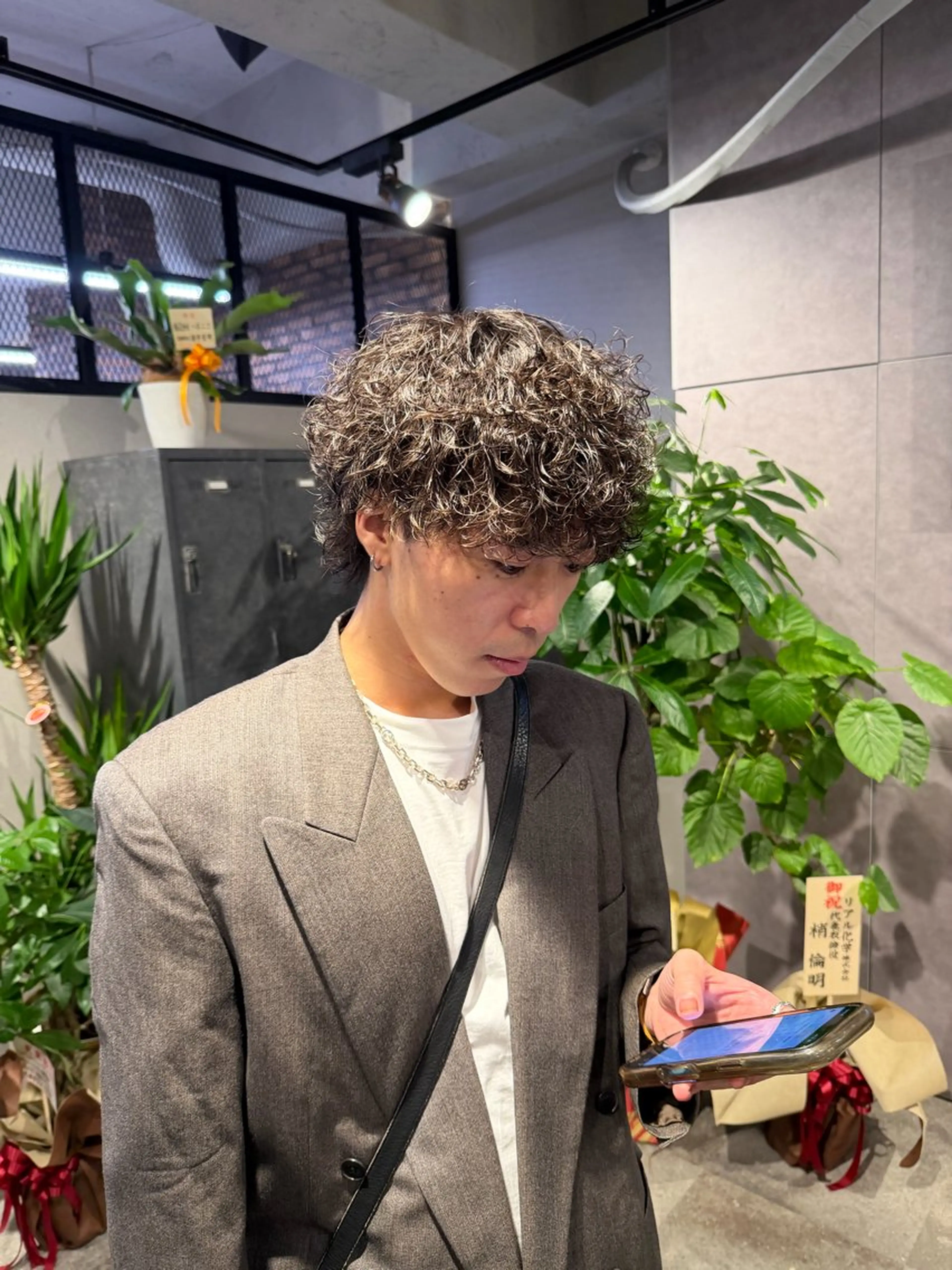 ミディアム カット パーマ ヘアセット メンズ特化 水口湧太のヘアスタイル