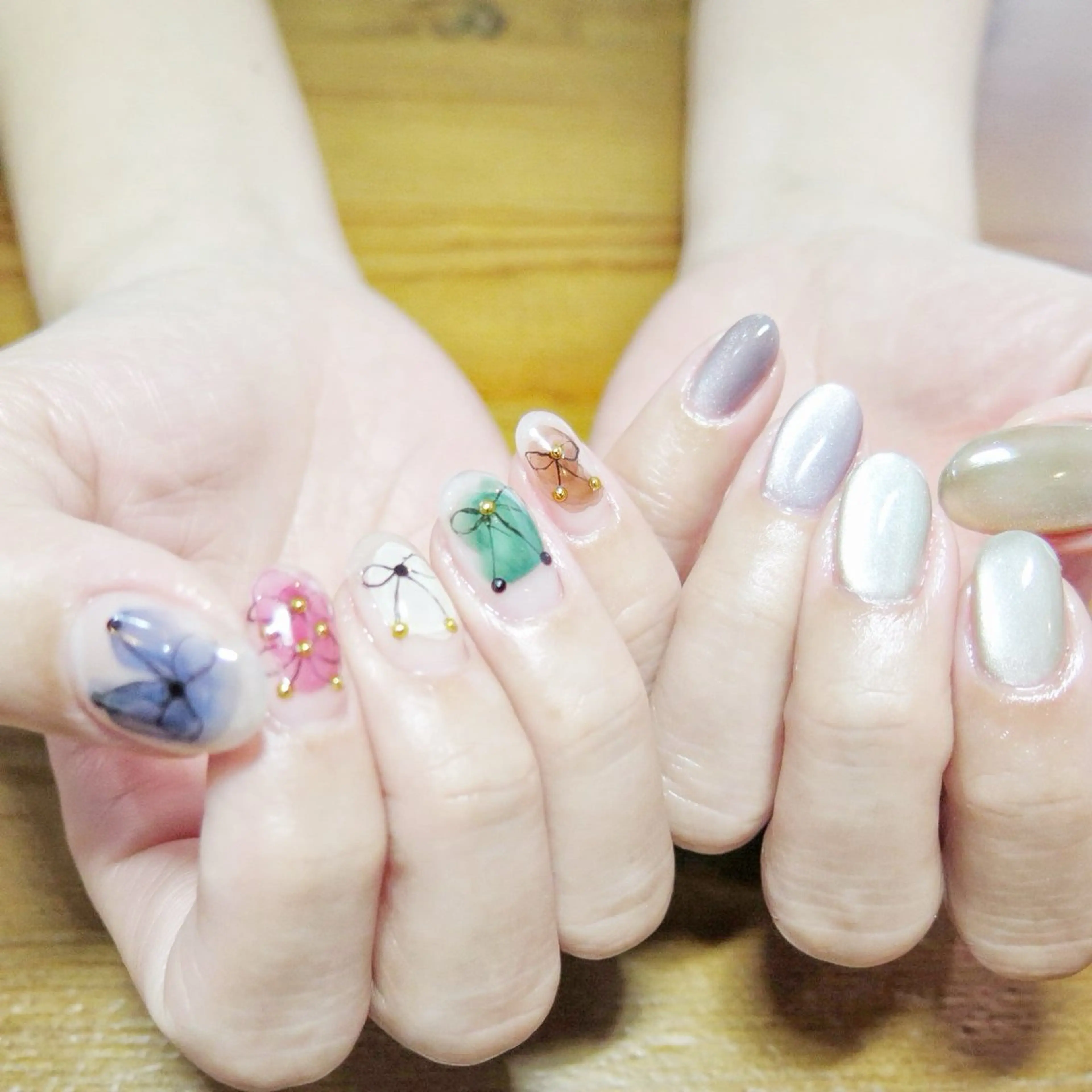 ネイル ハンドネイル K. NANAのネイルデザイン