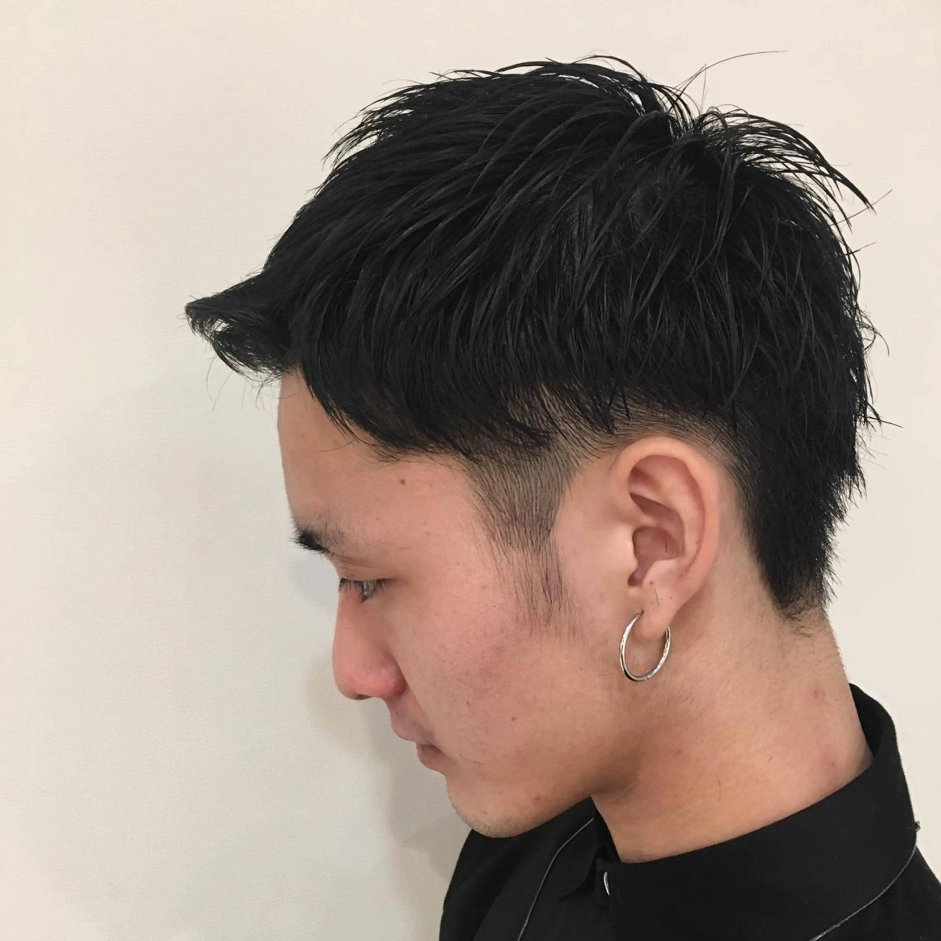 ショート メンズ ウルフカット／吉村 桃子のヘアスタイル