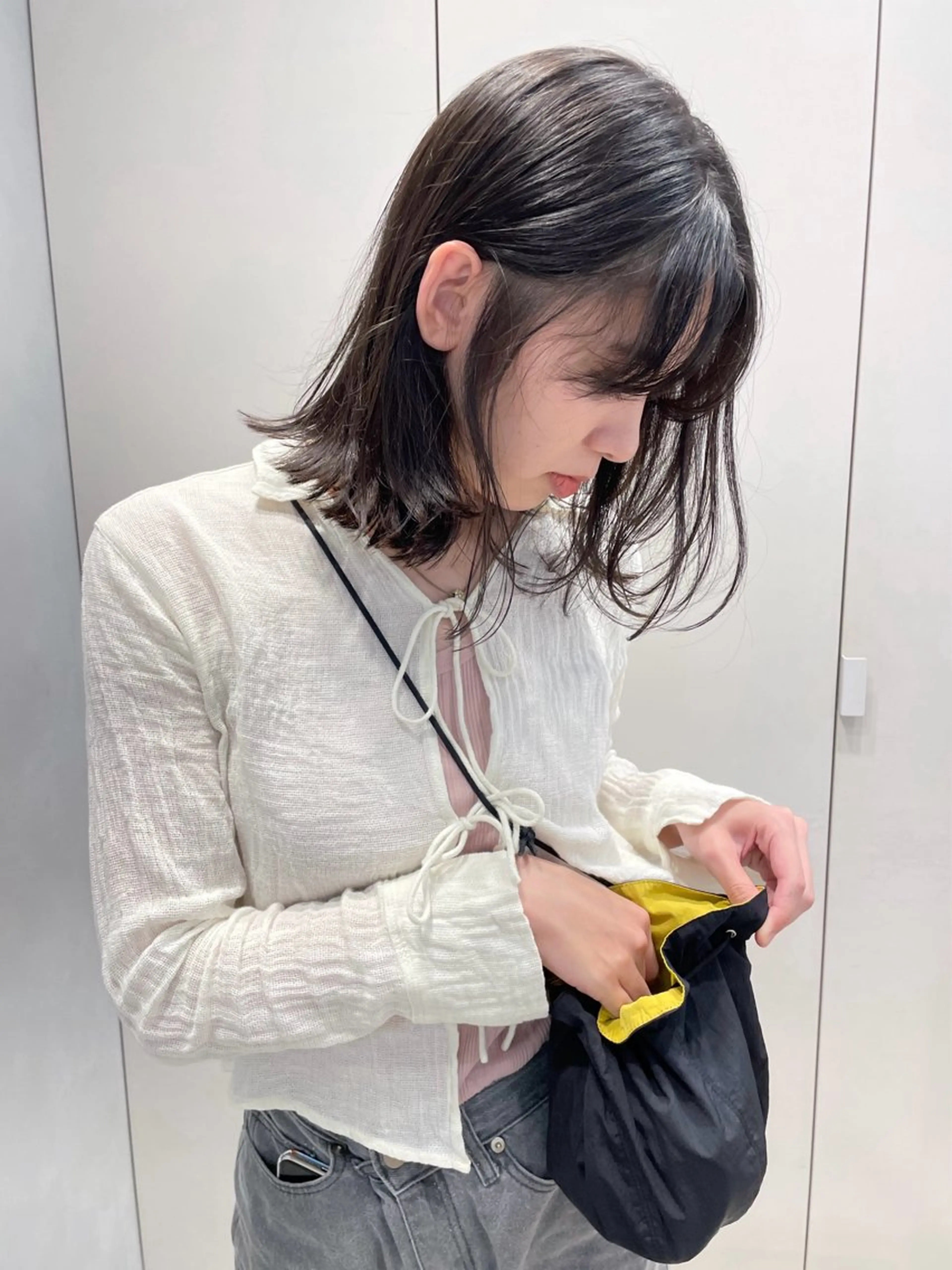 ミディアム 青木 優歩のヘアスタイル
