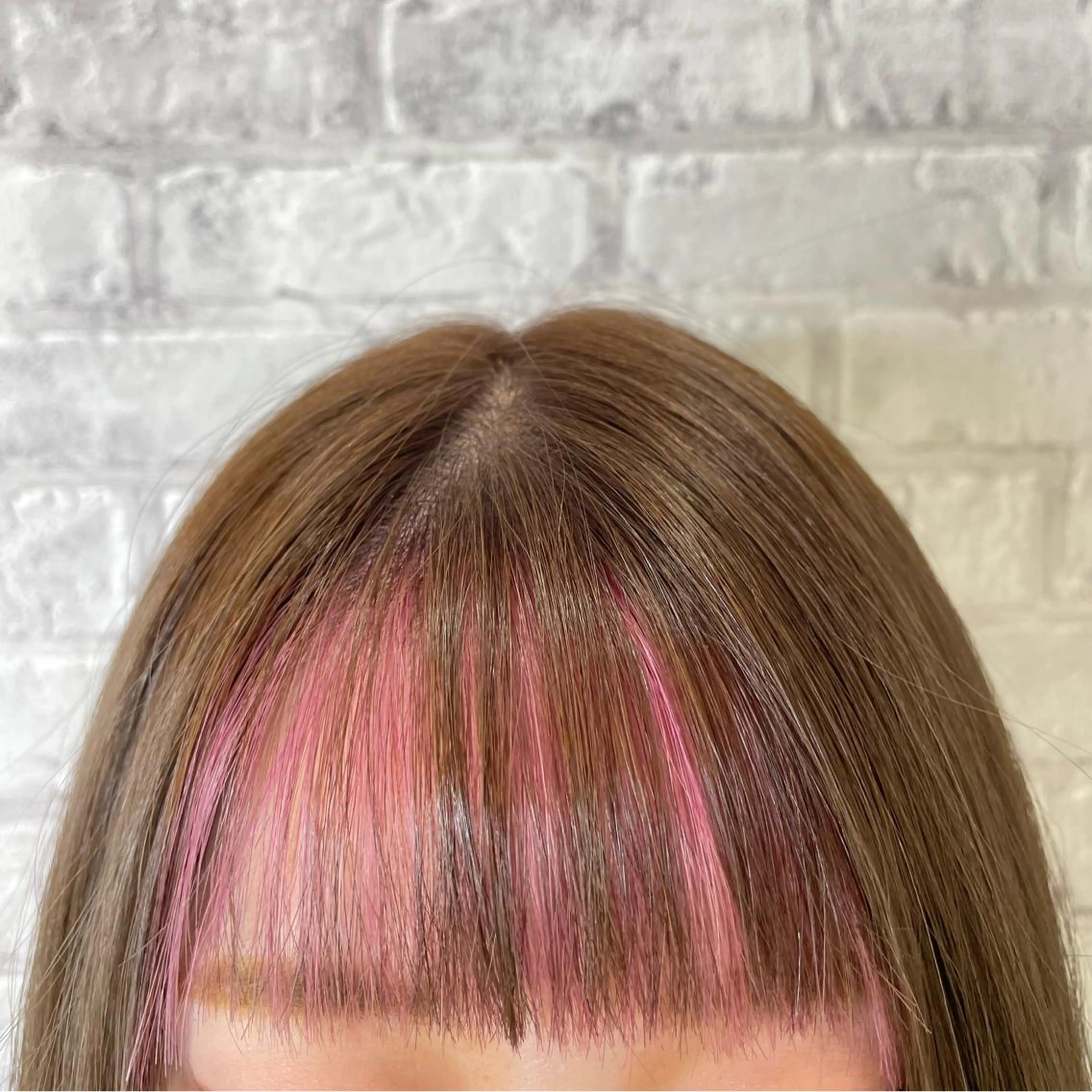 ショート カラー ヘアアレンジ ブリーチ イヤリングカラー インナーカラー ピンクカラー ボブ カット ヘアカラー トリートメント 秋山 幸太のヘアスタイル