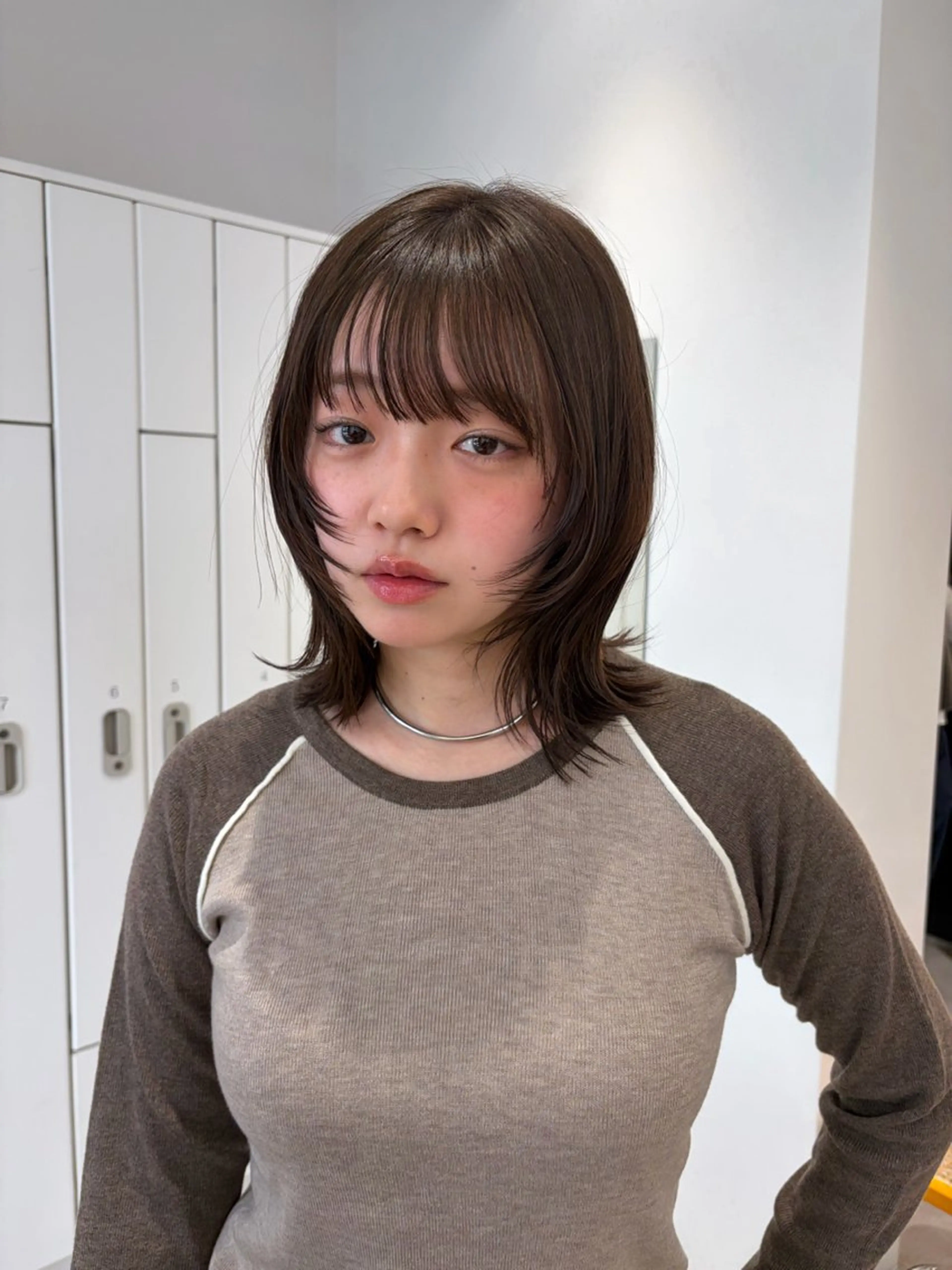 ショート ヘアカラー トリートメント 平居 舞白のヘアスタイル