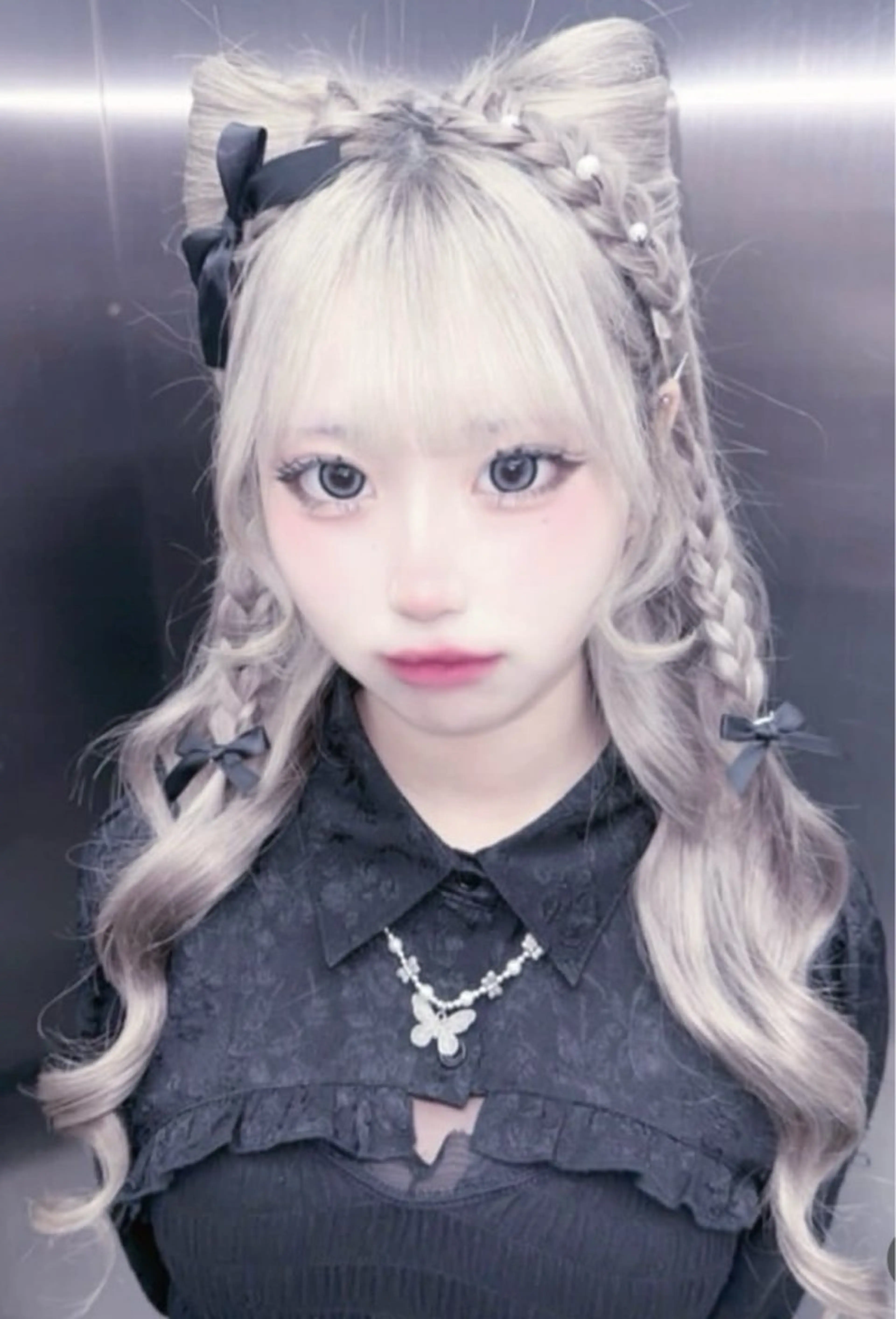 ロング ヘアアレンジ 岩田 莉奈のヘアスタイル