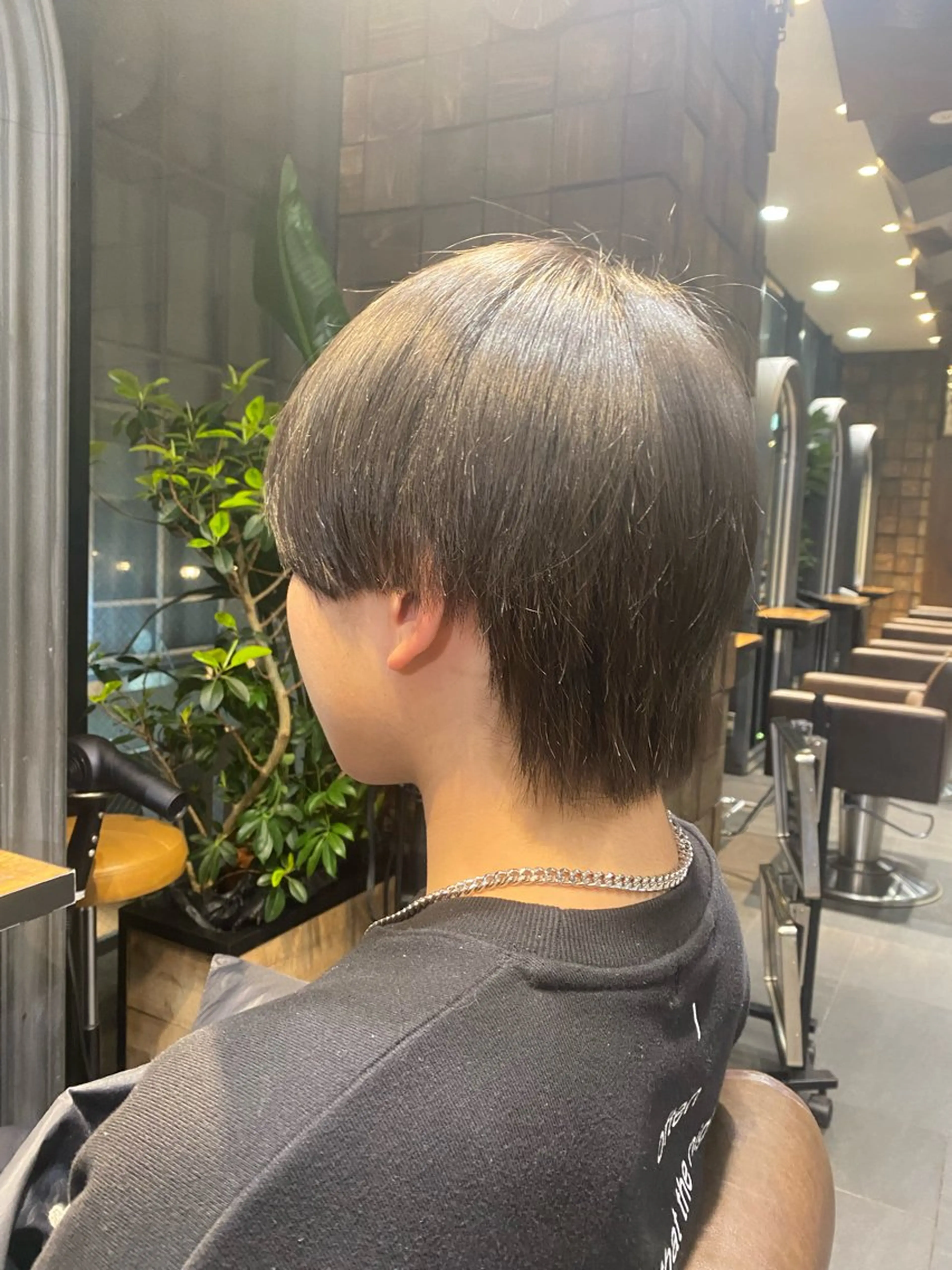 ショート カラー メンズ マッシュ 黒髪 韓国ヘア/ハイトーン /髪質改善/ウチダのヘアスタイル