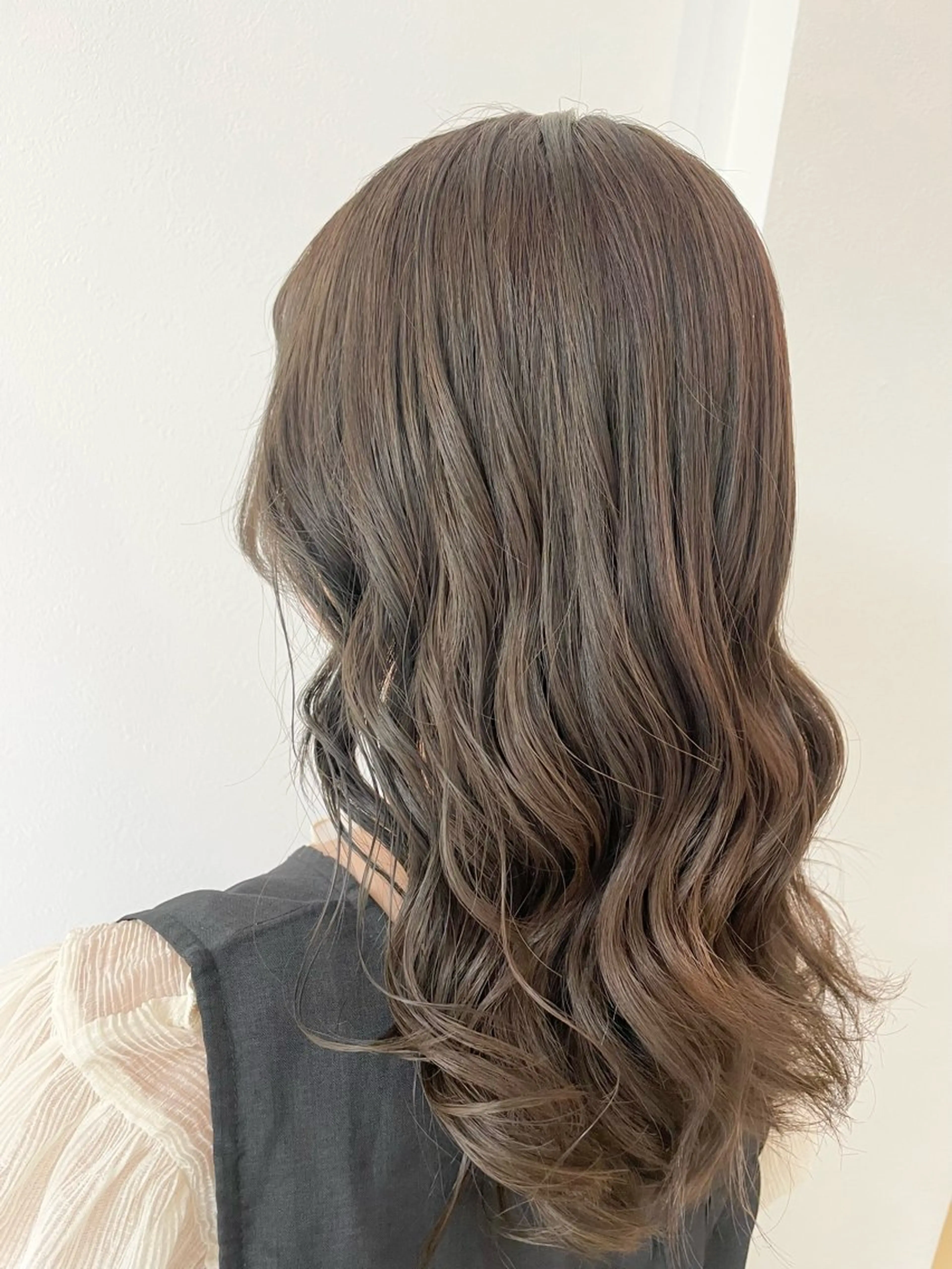 ロング カラー グレージュ ヘアカラー 福田千尋/インナー カラー/縮毛矯正のヘアスタイル