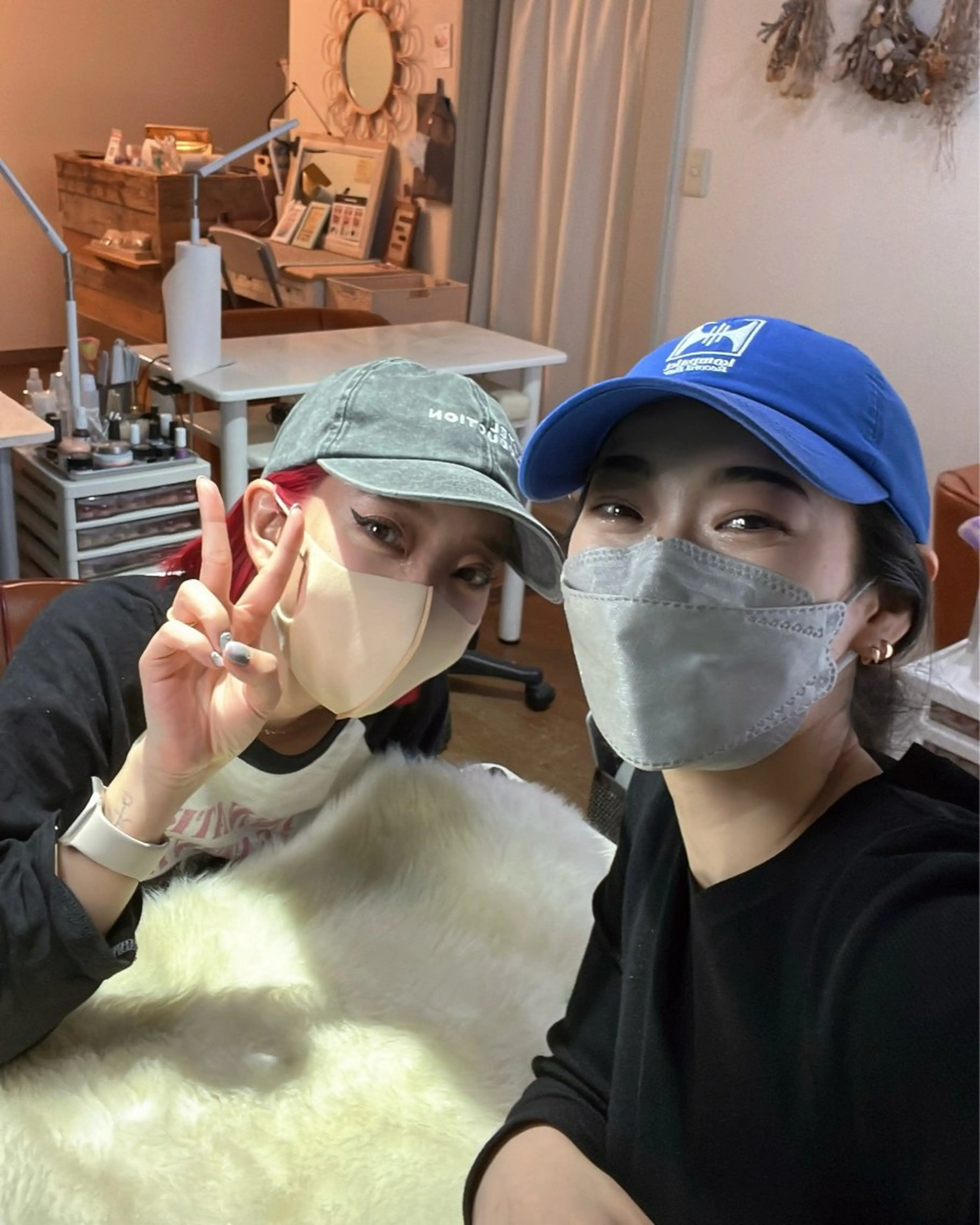 ネイル ハンドネイル フットネイル ハンドケア Miyagi Asamiのネイルデザイン