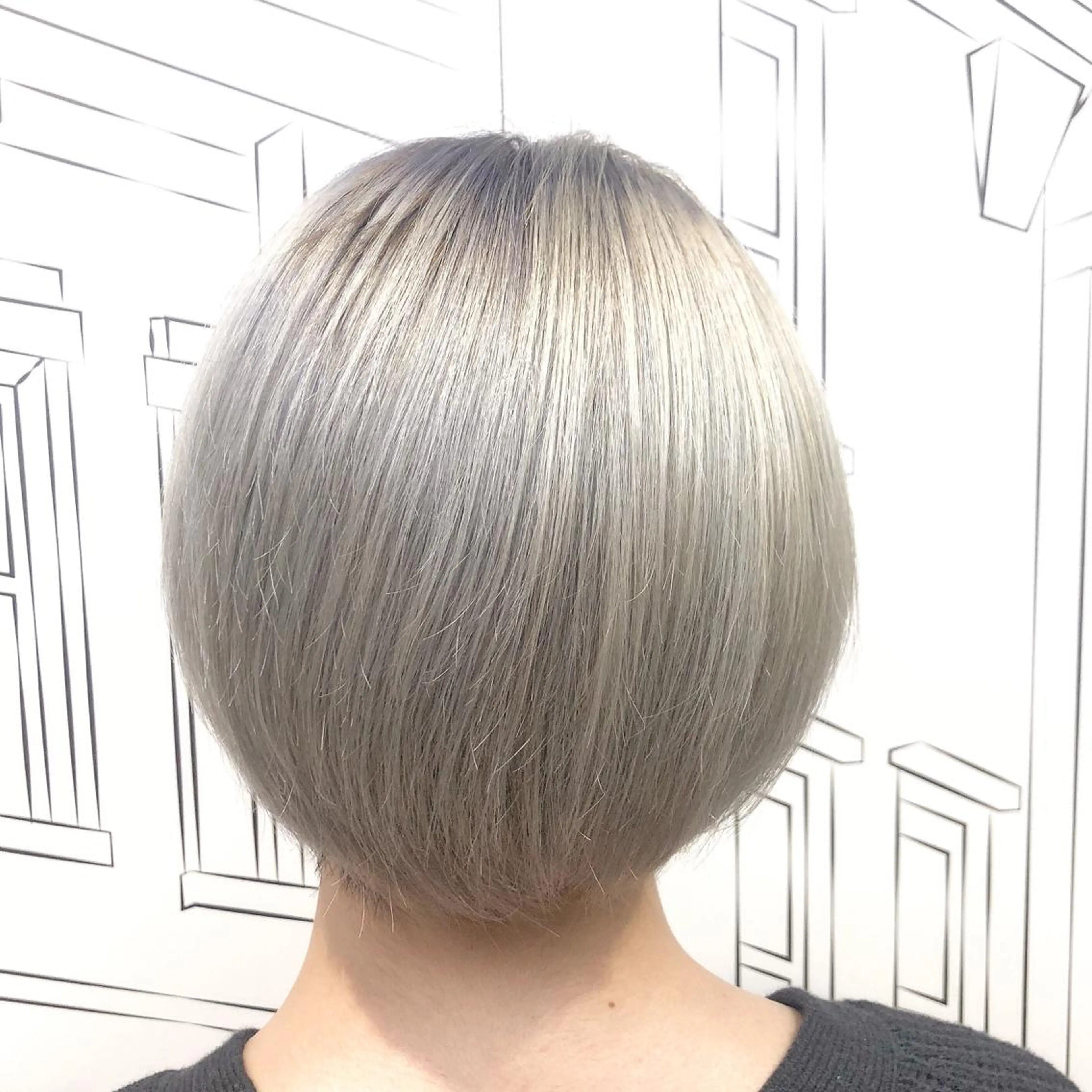 ショート カラー TOMOKA 艶髪/透明感カラーのヘアスタイル