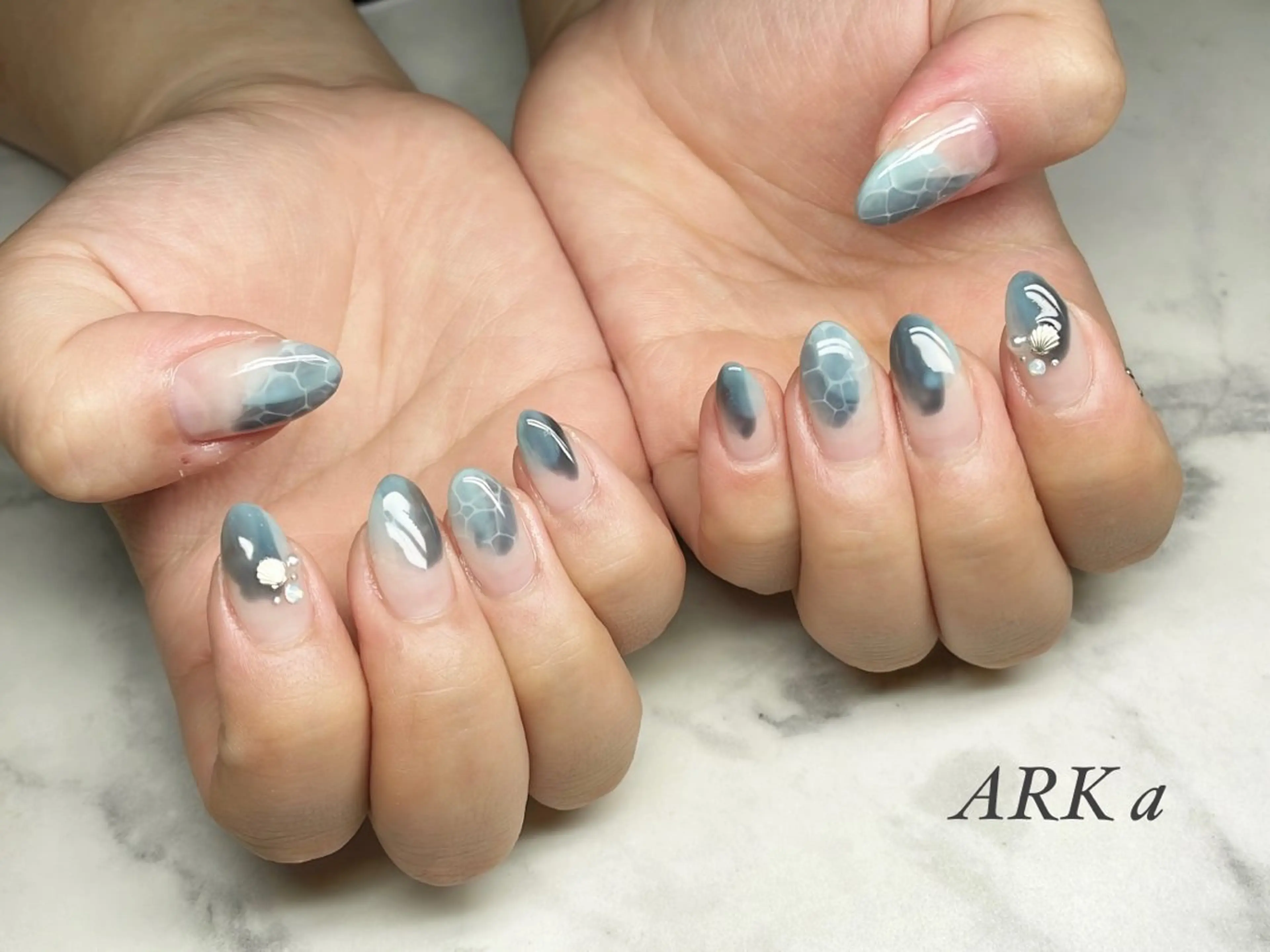 ネイル ハンドネイル ARKα Nishiのネイルデザイン