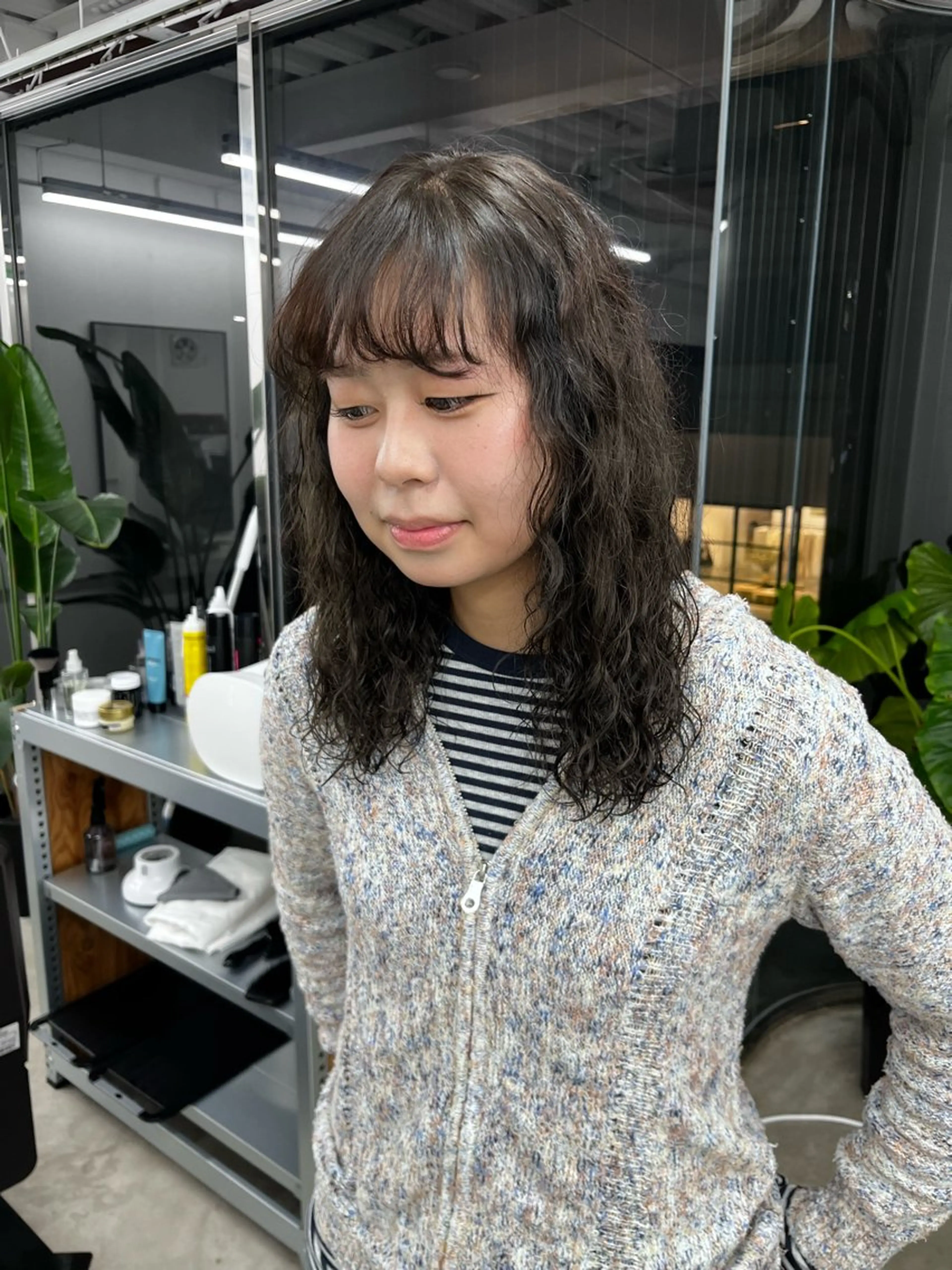 ショート ヘアカラー 酒井 美里のヘアスタイル