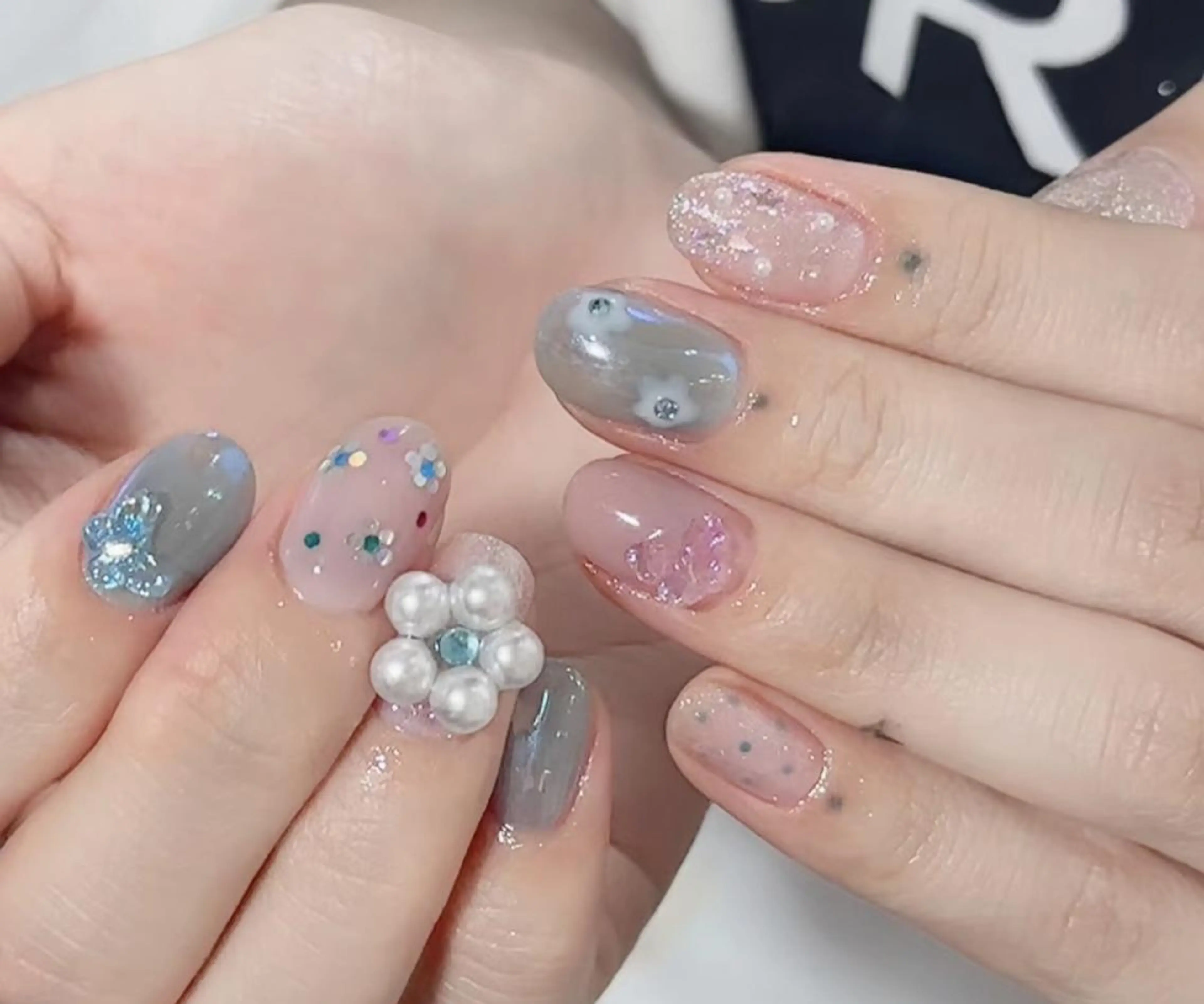 ネイル ハンドネイル 🎀 NaNa_nailのネイルデザイン