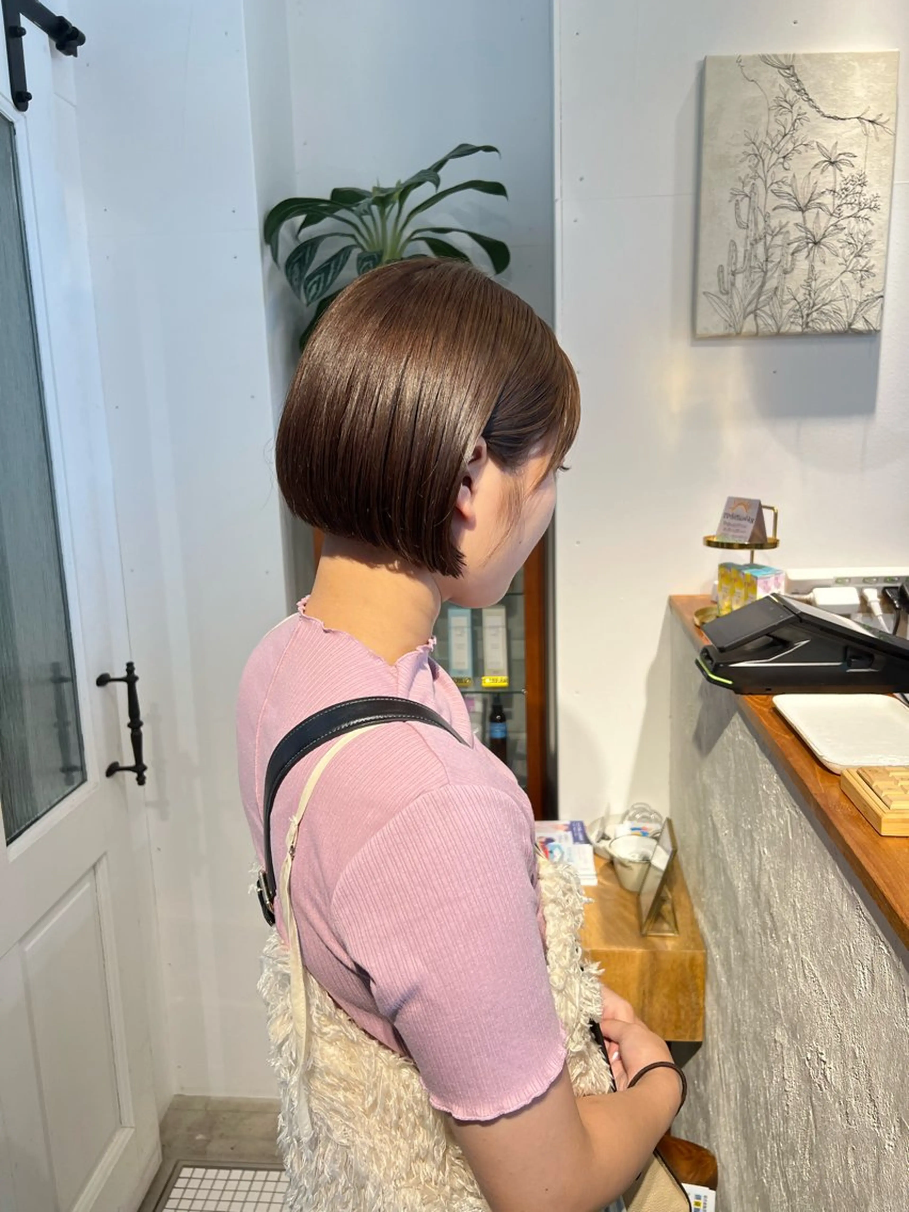 ショート カラー ベージュカラー ブラウンカラー ヘアカラー トリートメント rina/似合わせ/ 艶髪カラー/髪質改善のヘアスタイル