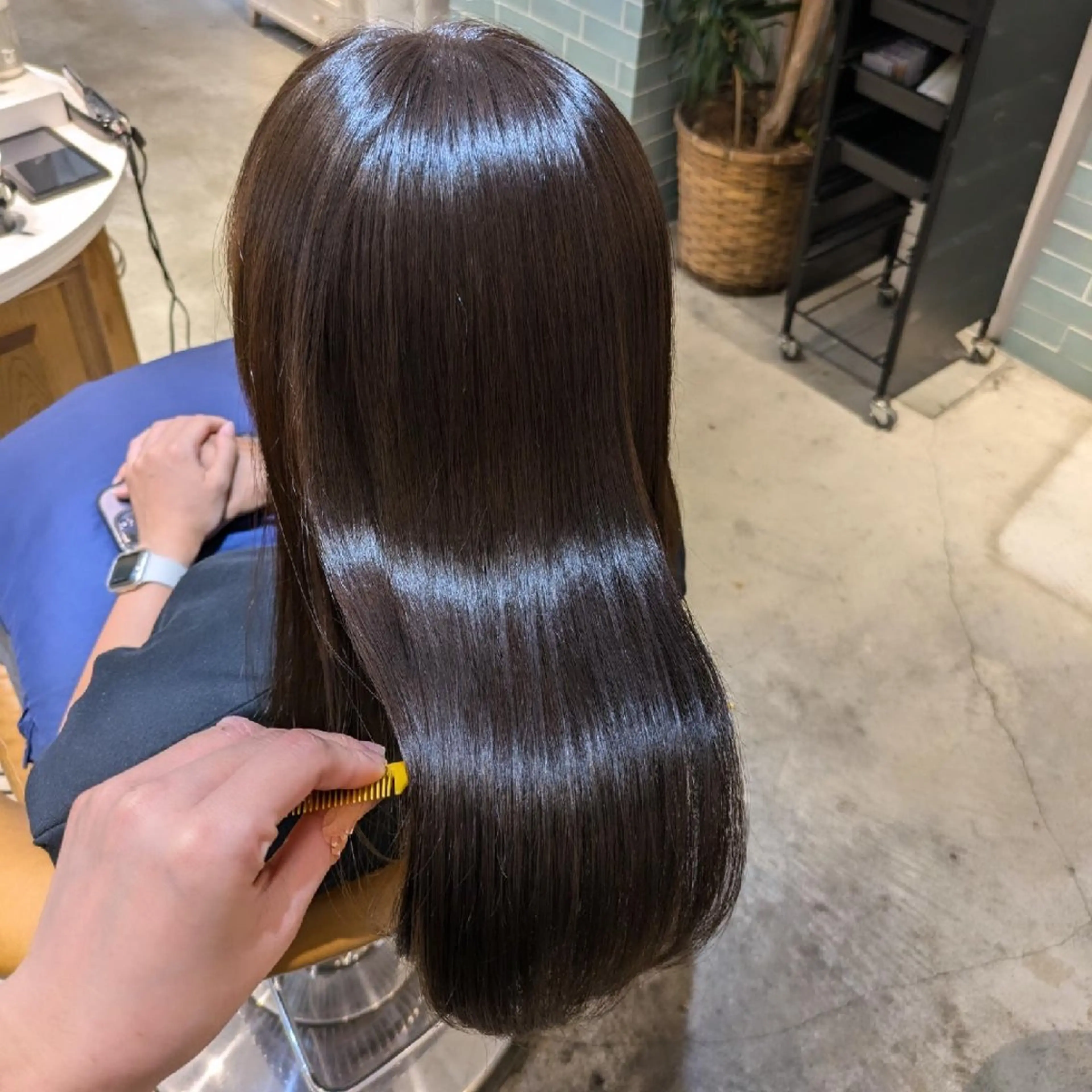 セミロング カット ヘアカラー 縮毛矯正 トリートメント 縮毛矯正/レイヤー 💎やまもとちひろのヘアスタイル