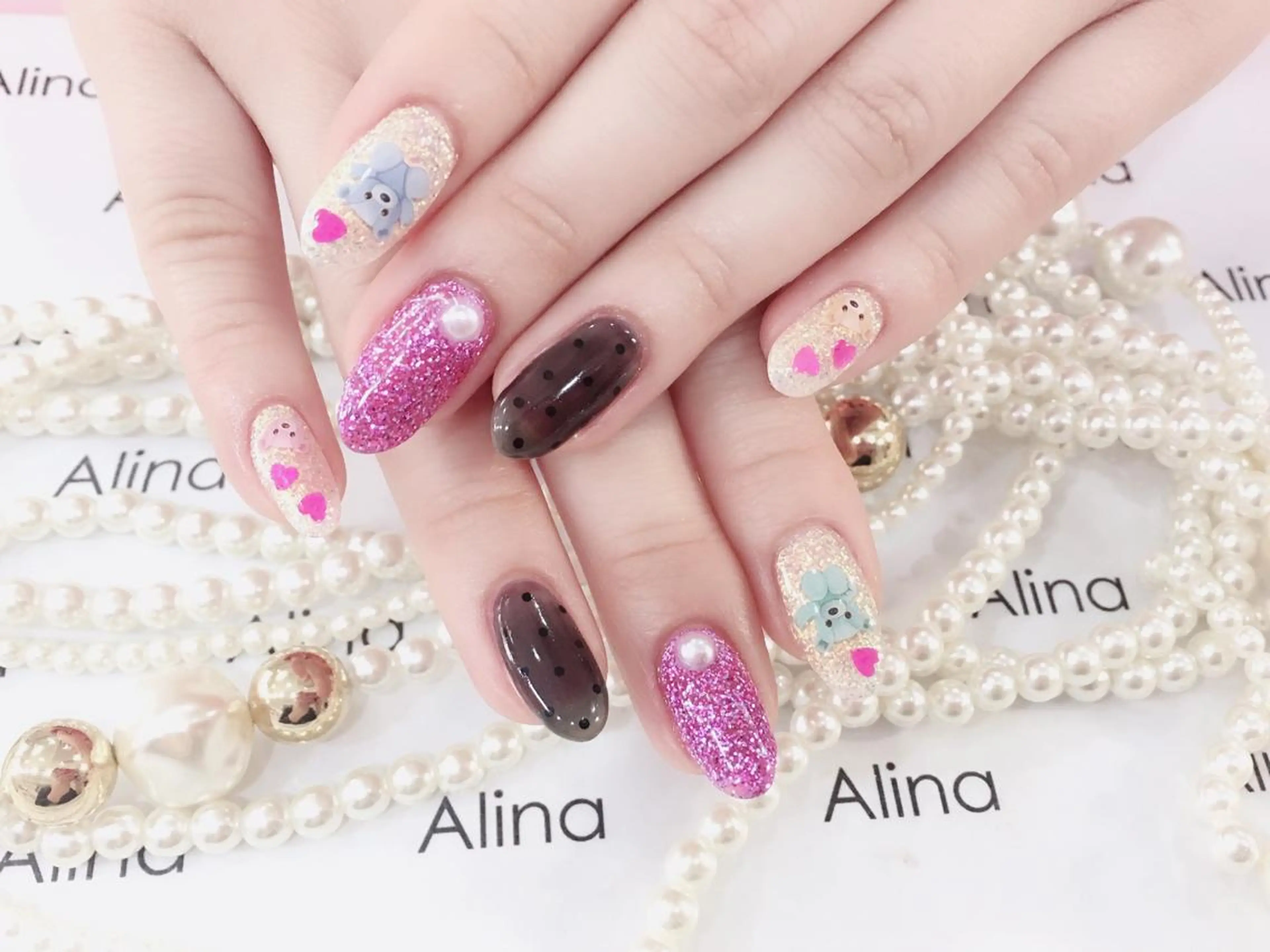 セミロング ネイル ハンドネイル Alina エリナのネイルデザイン