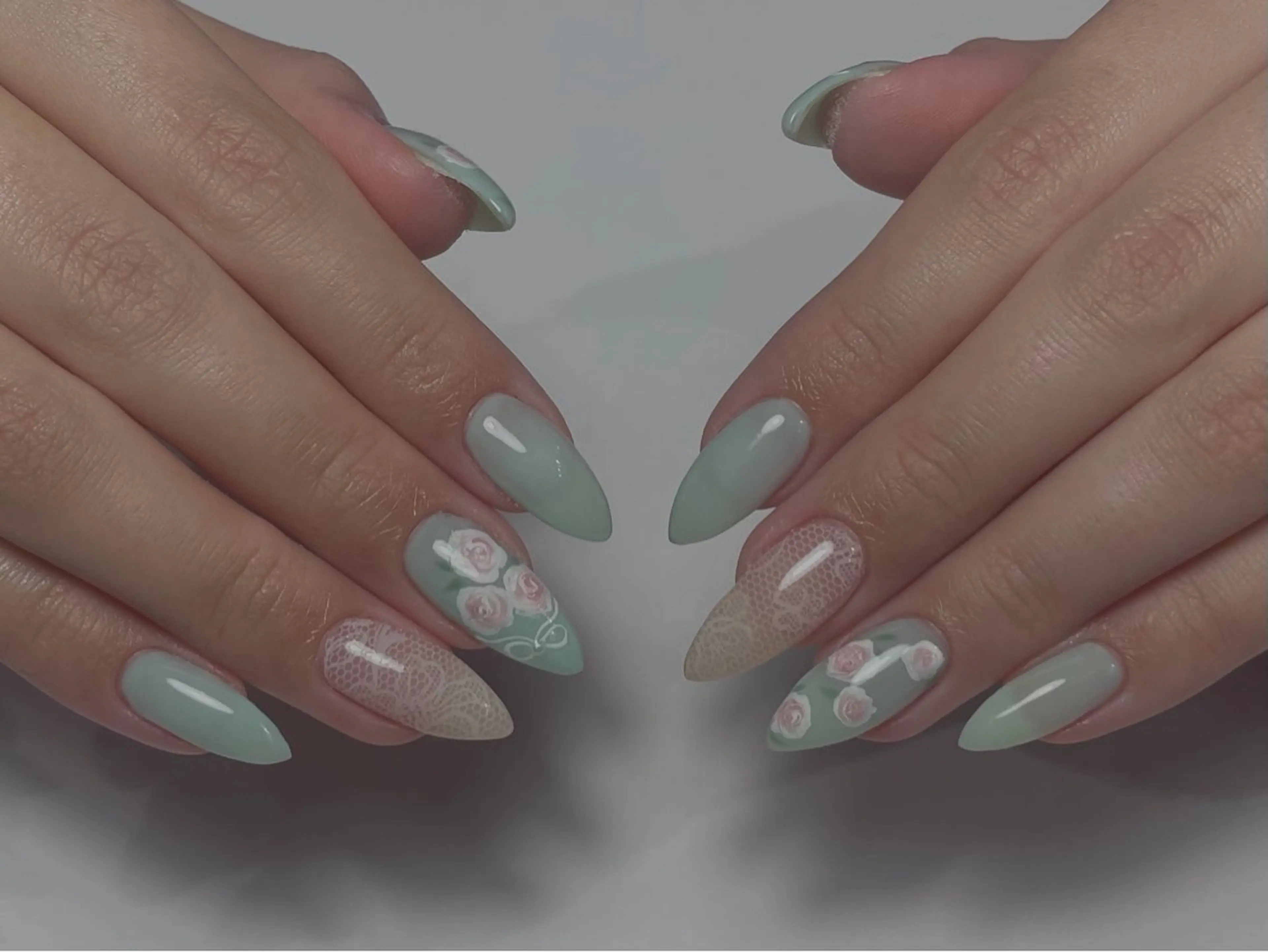 ネイル ハンドネイル One HARUNAのネイルデザイン