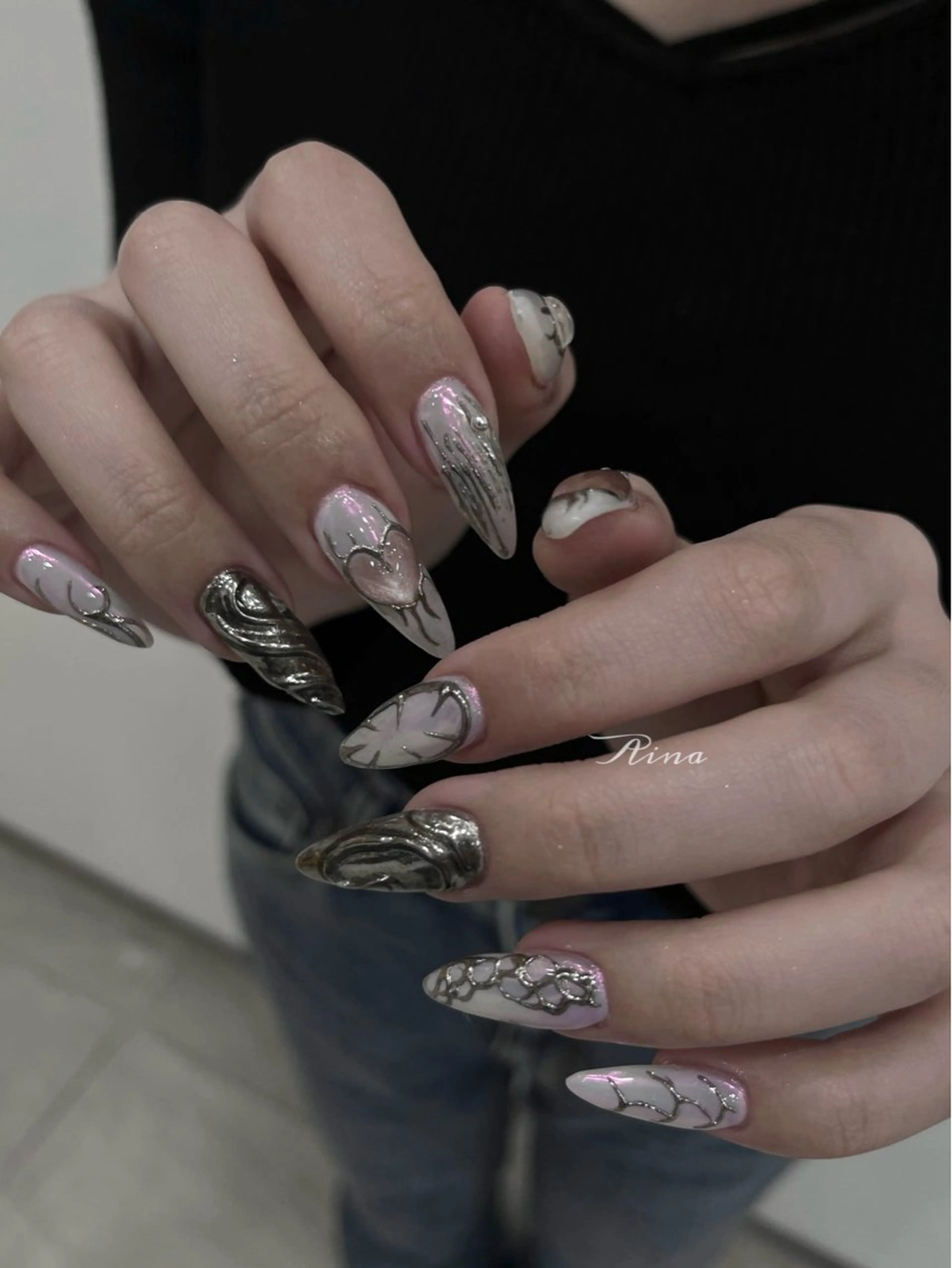 ネイル アートネイル ハンドネイル moca  心斎橋店所属・moca心斎橋店 Aina🐈‍⬛🤍のネイルデザイン