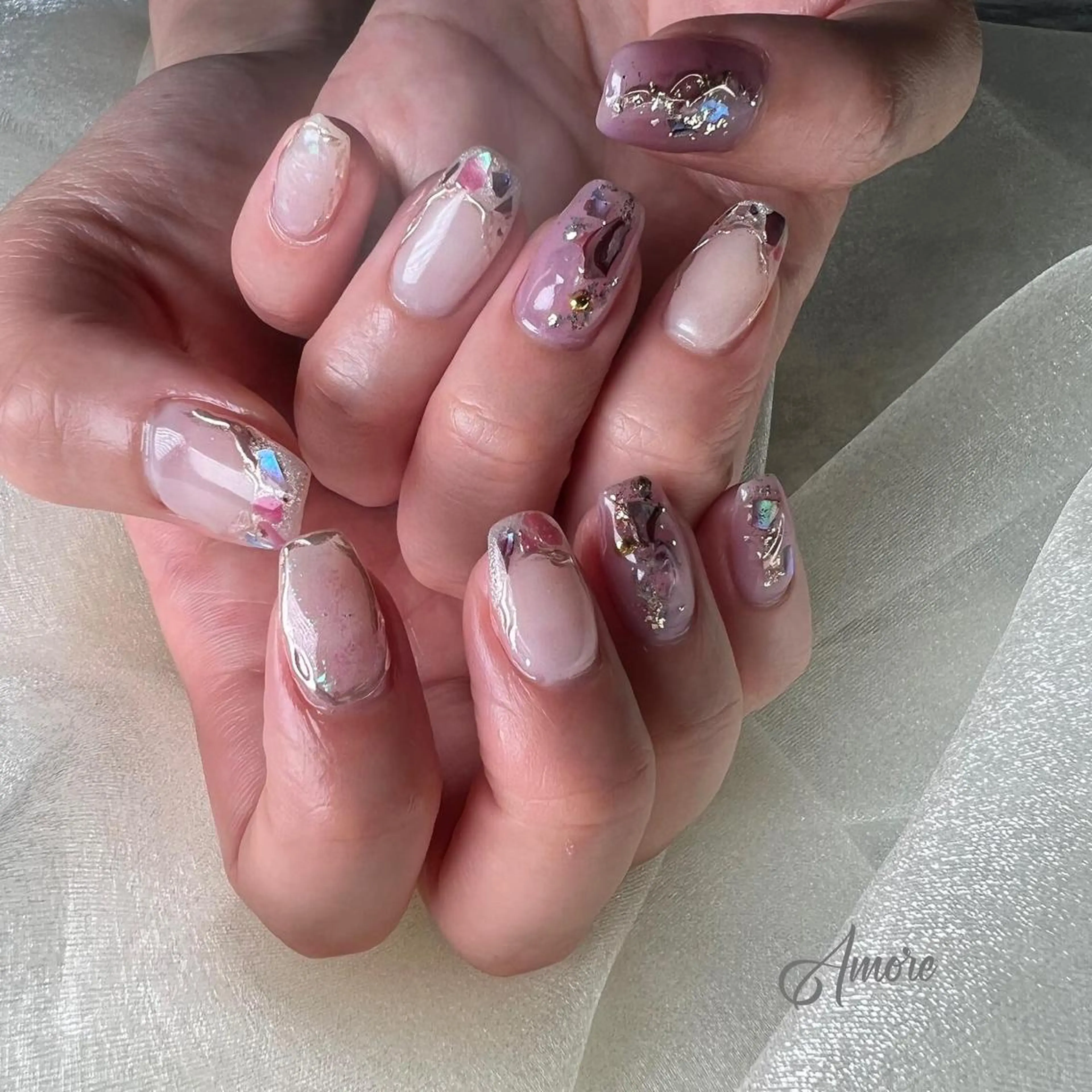 ネイル ジェルネイル 氷ネイル・うるうるネイル マグネットネイル ミラーネイル ニュアンスネイル You kyehwaのネイルデザイン