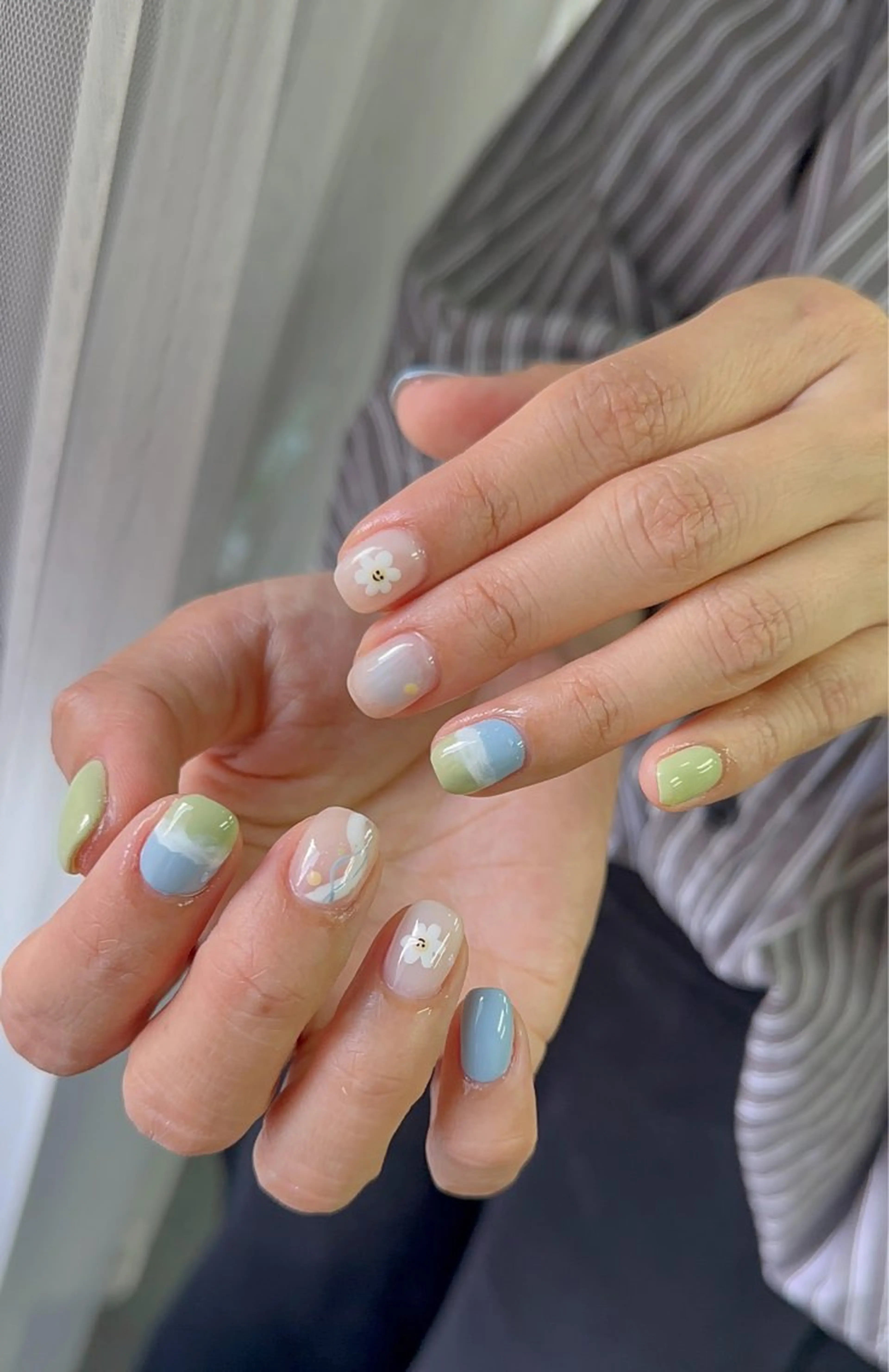 ネイル MissU ネイルサロンのネイルデザイン