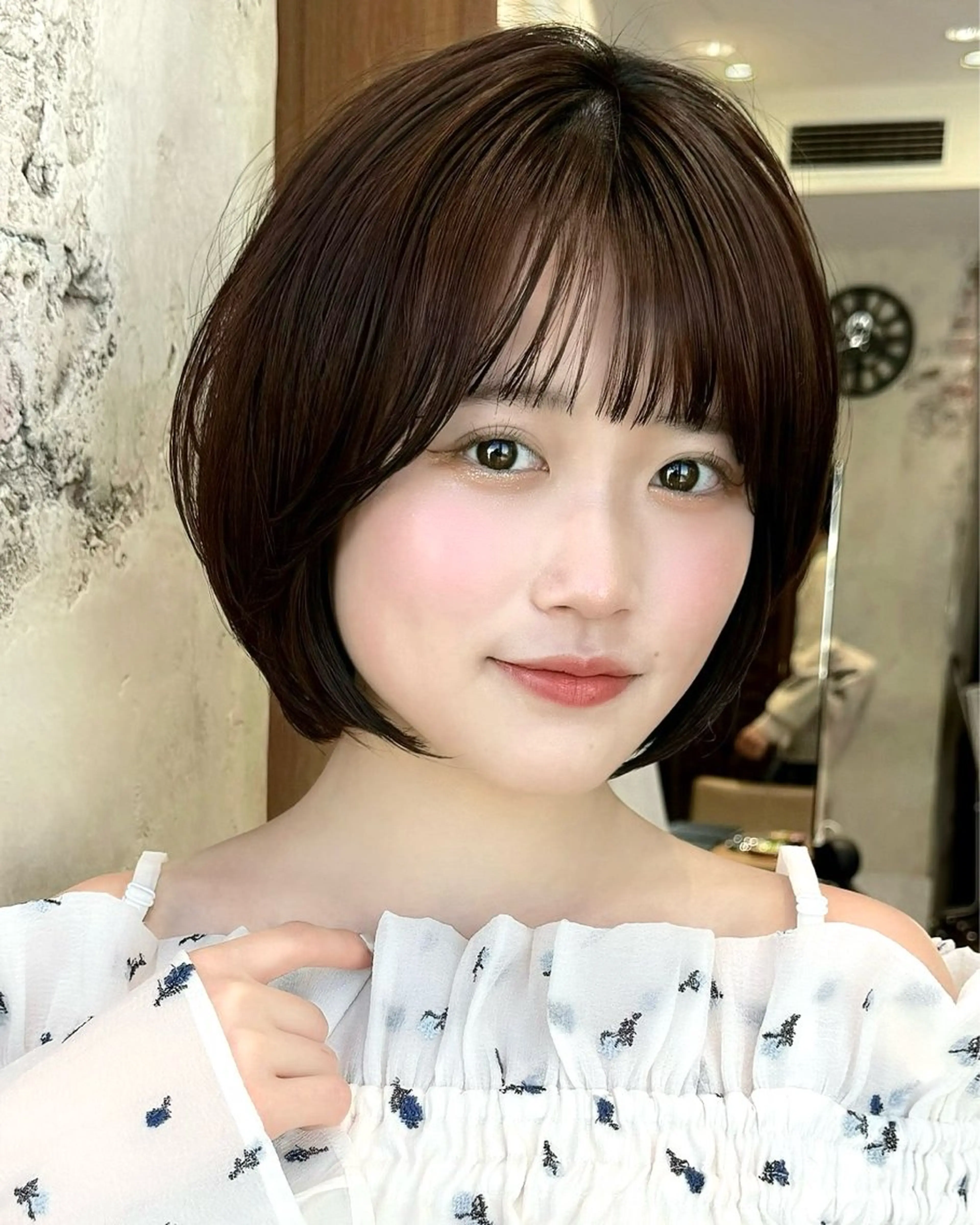 ショート カラー カット ヘアカラー トリートメント 💍新宿ショート 💍岩田莉奈のヘアスタイル