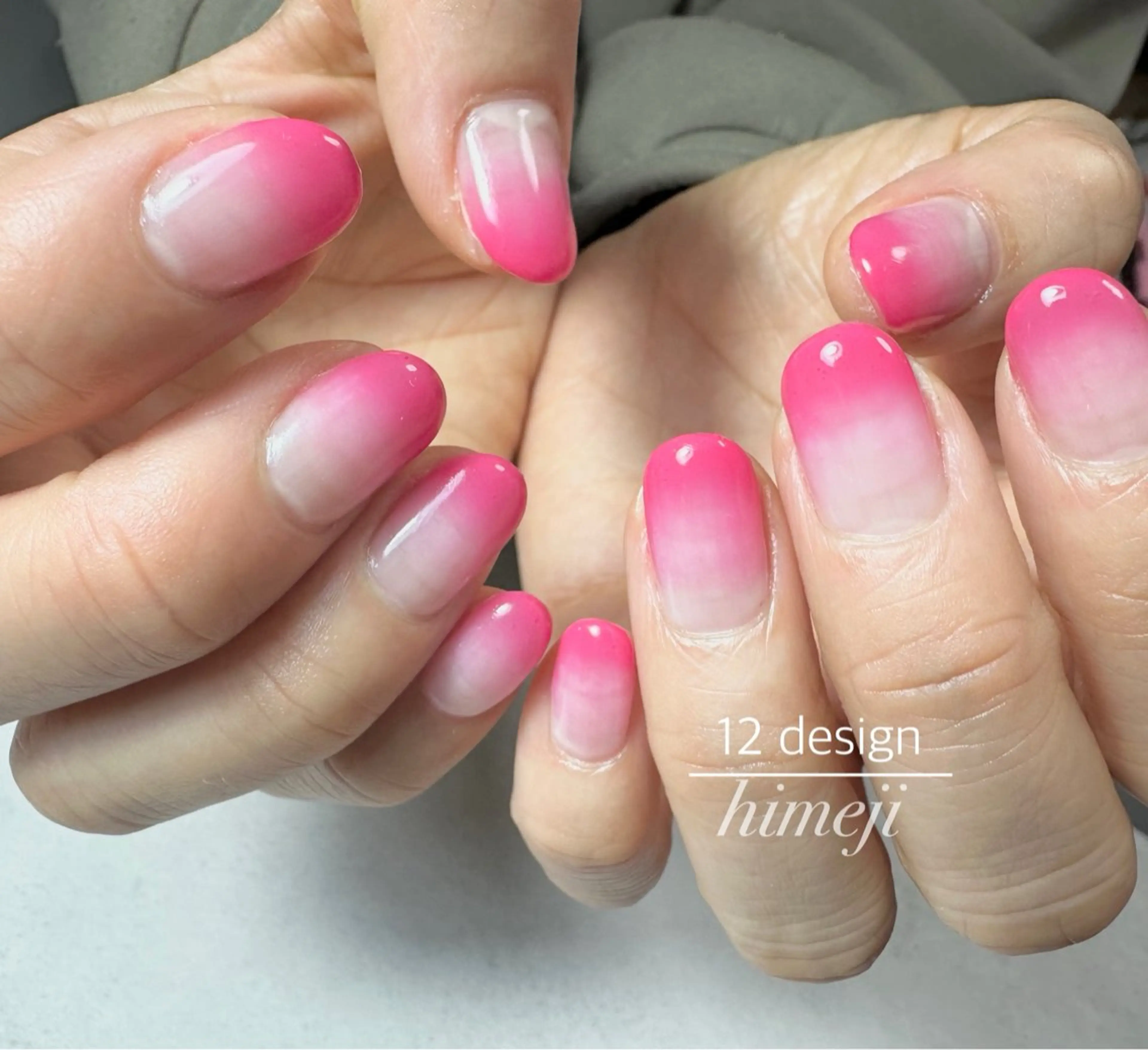 ネイル 12 designのネイルデザイン