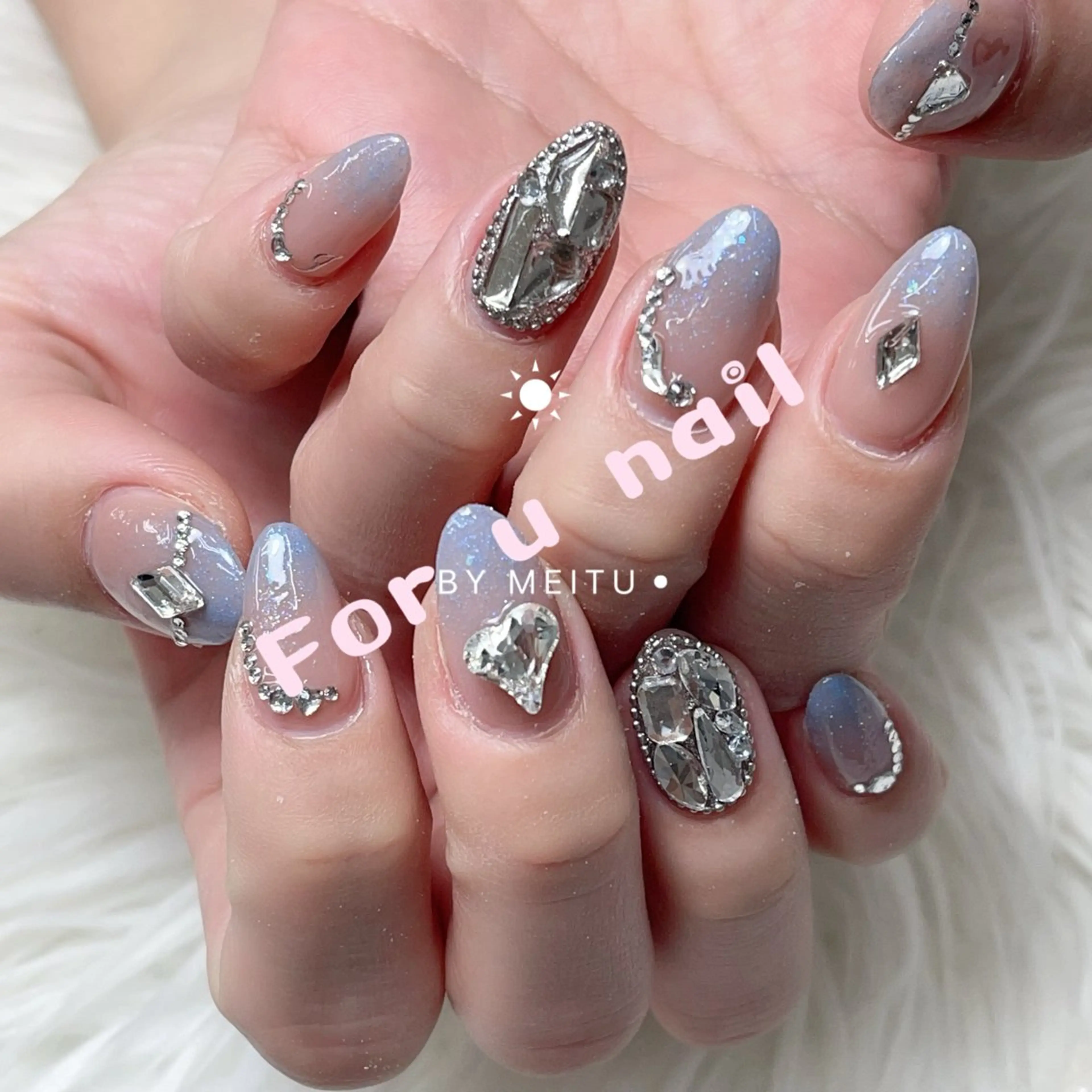 メンズ ネイル アートネイル フレンチネイル ジェルネイル キラキラネイル パラジェル Bloom スカルプ専門店のネイルデザイン