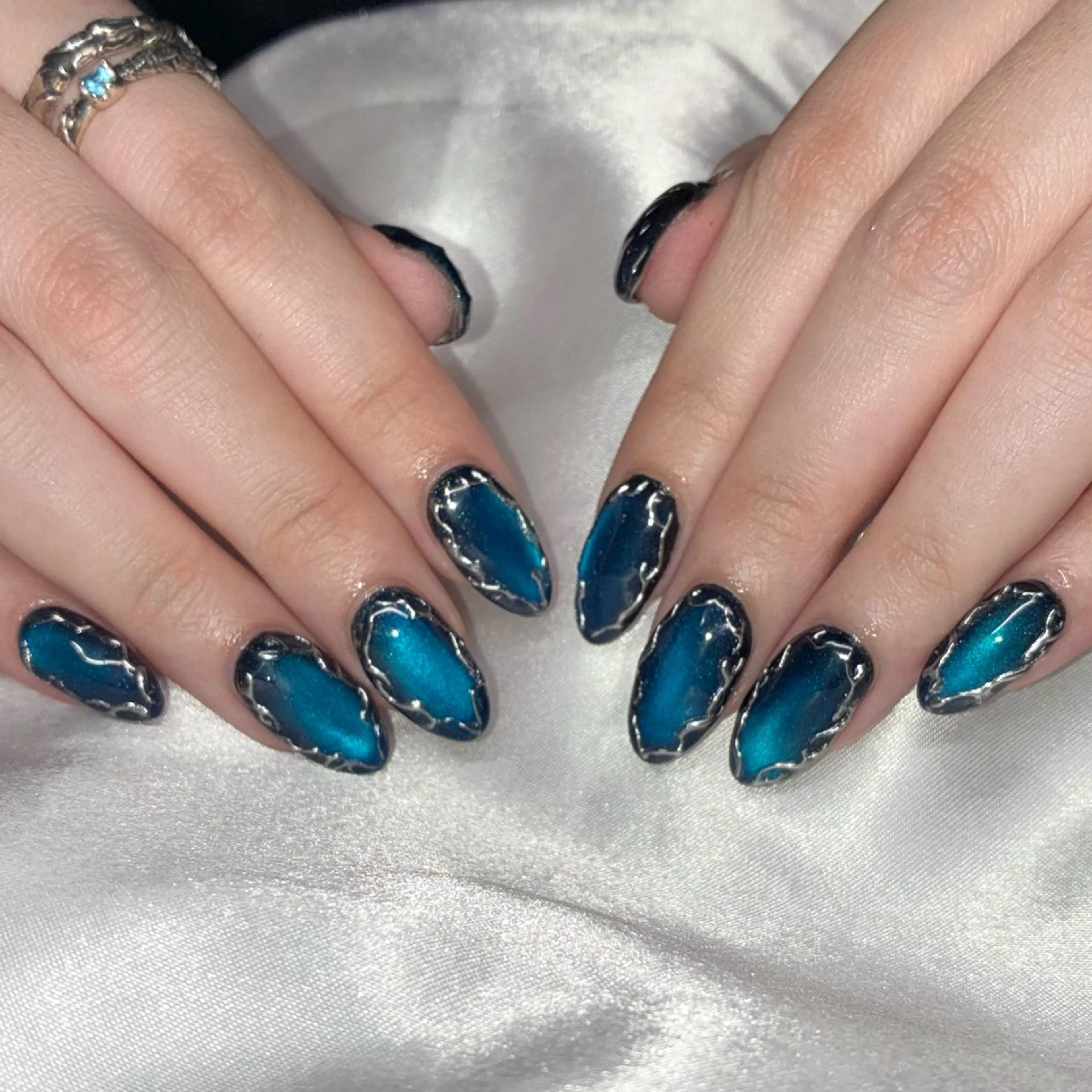 ネイル Nail ヌシん家 AKANEのネイルデザイン