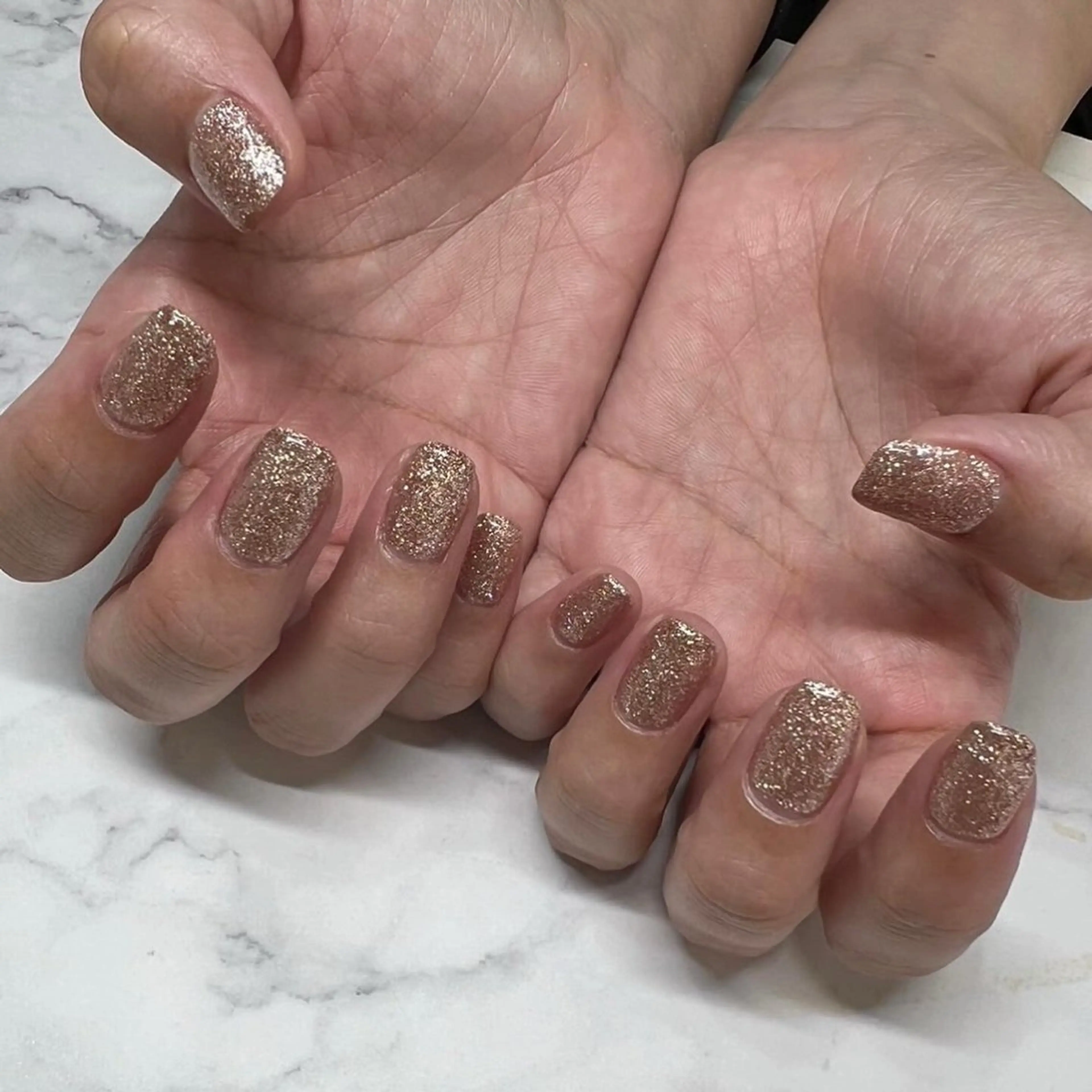 ネイル キラキラネイル ラメ(グリッター) ワンカラーネイル H. Sayuriのネイルデザイン