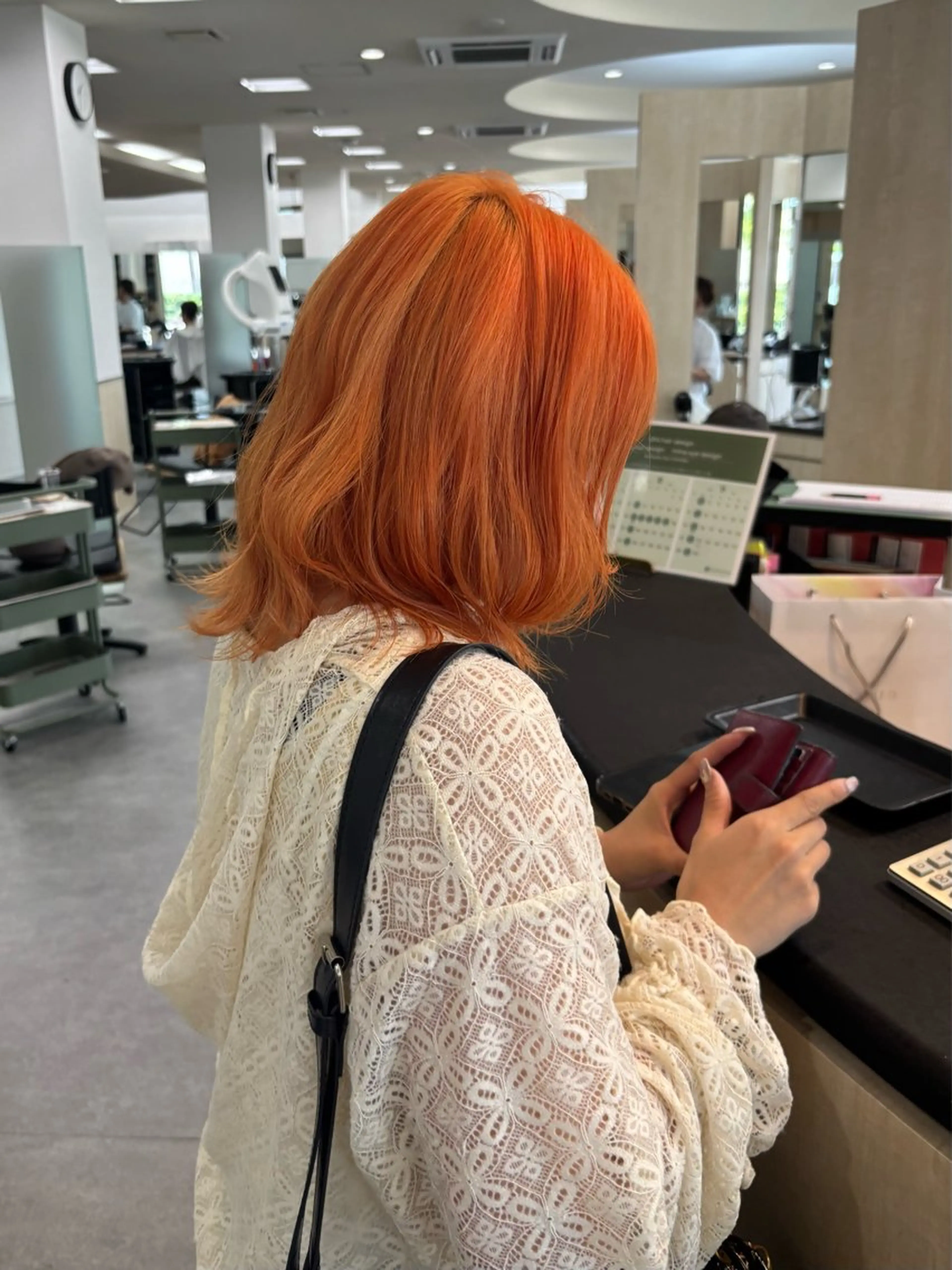 カラー 抜け感ヘア໒꒱ブリー チ໒꒱chihanaのヘアスタイル