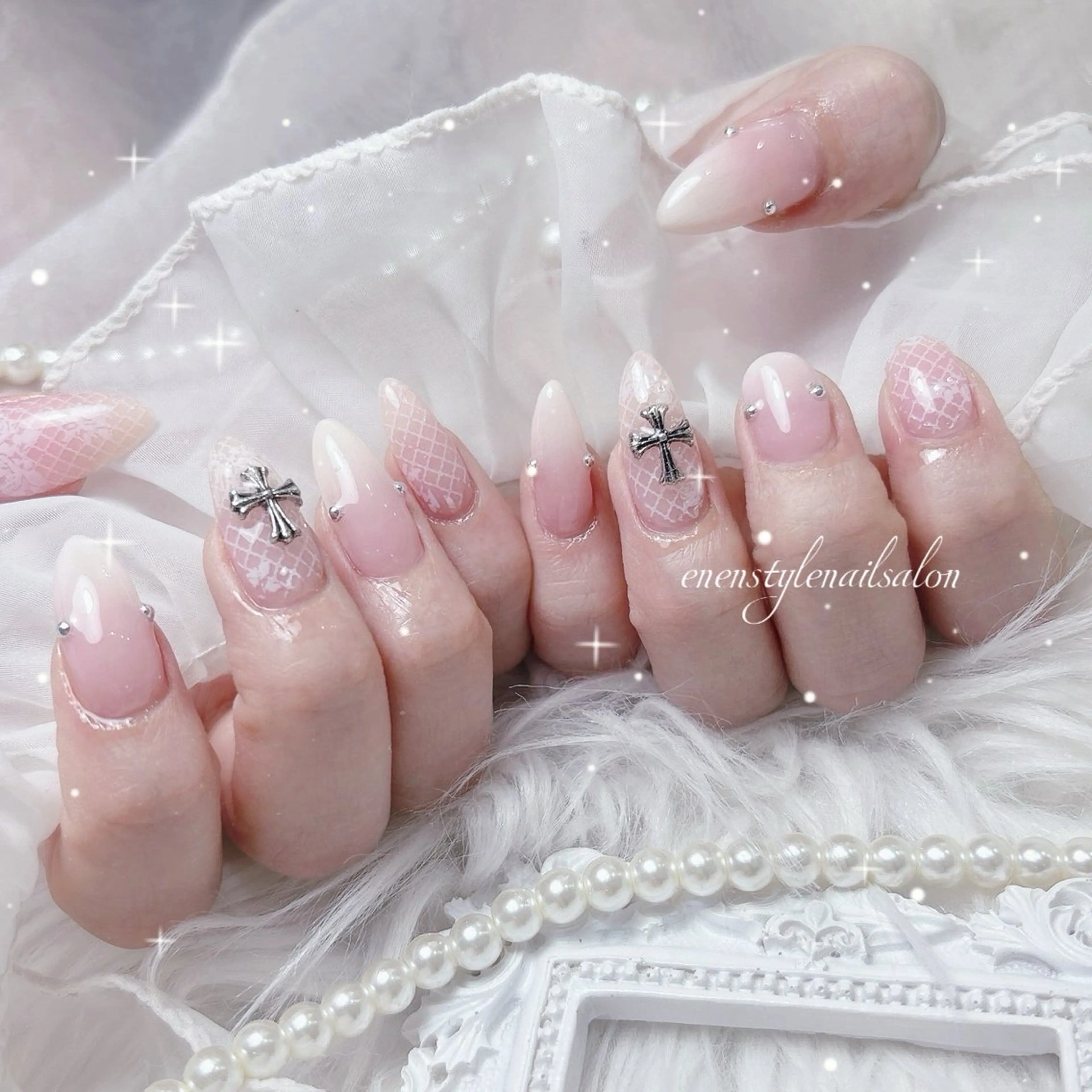 ネイル ハンドネイル 🐾enen style 🐾のネイルデザイン