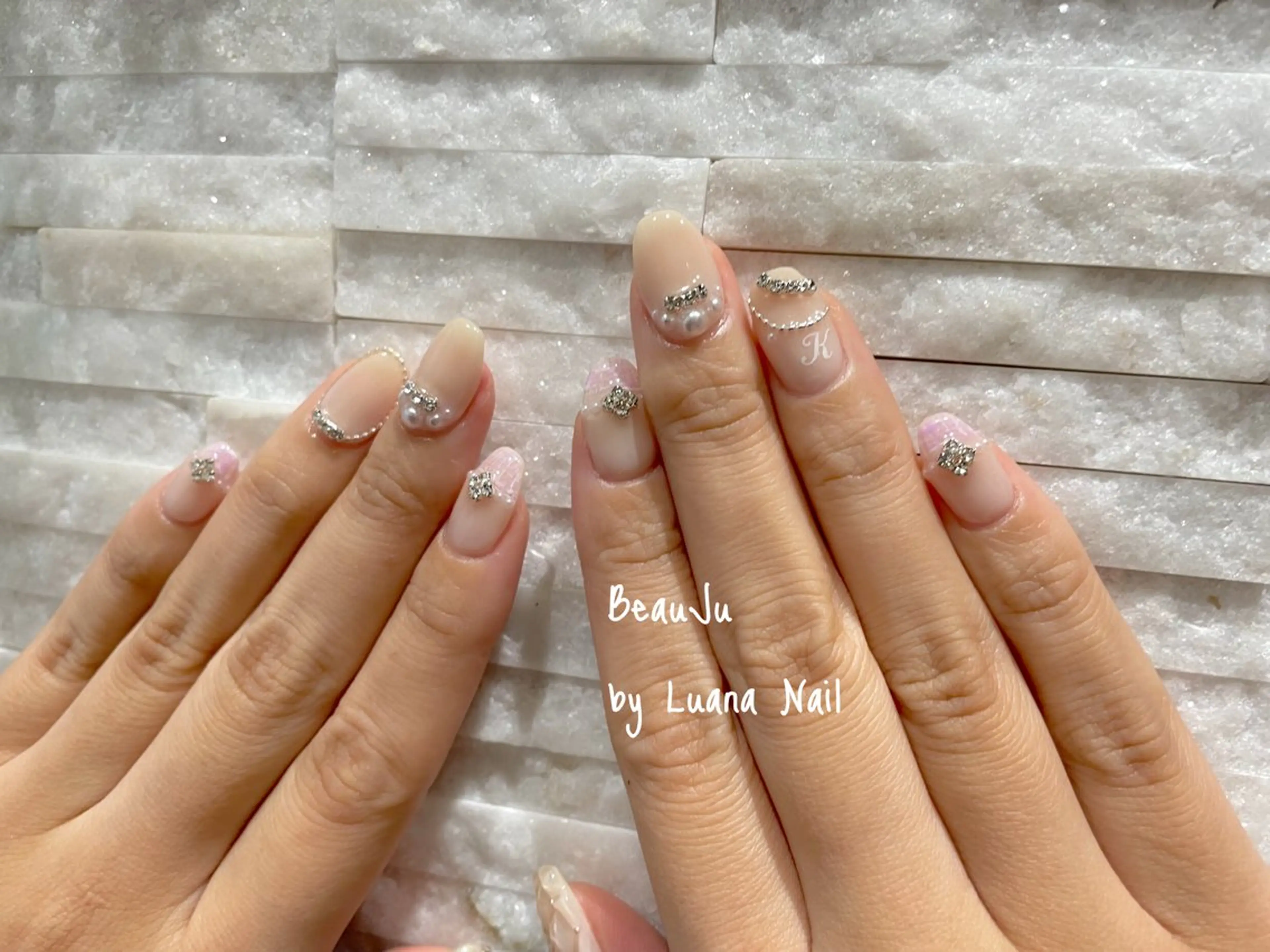 ネイル ハンドネイル BeauJu by Luana Nailのネイルデザイン