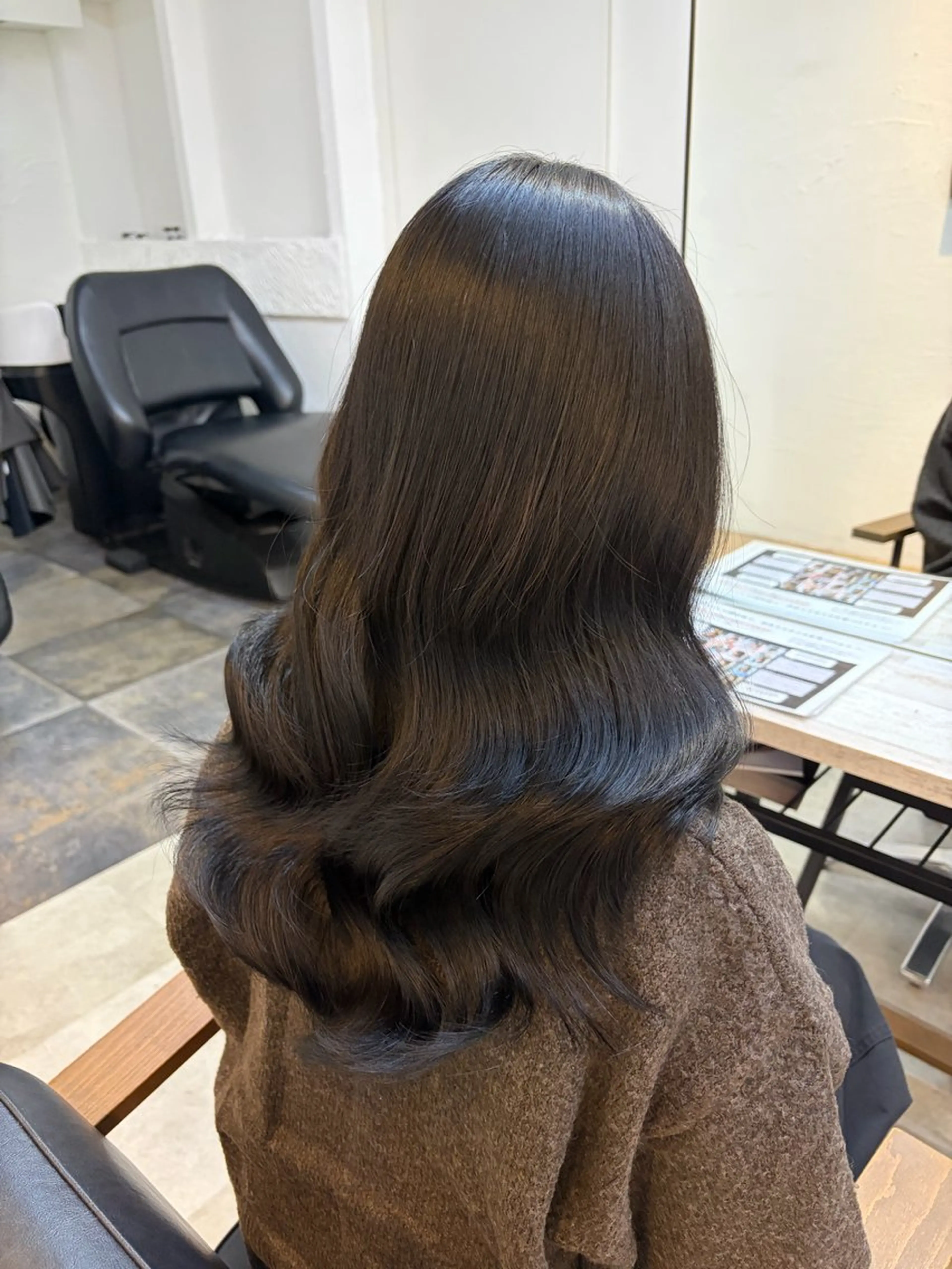 セミロング カラー 🥀韓国ヘア🥀 宮津真菜のヘアスタイル