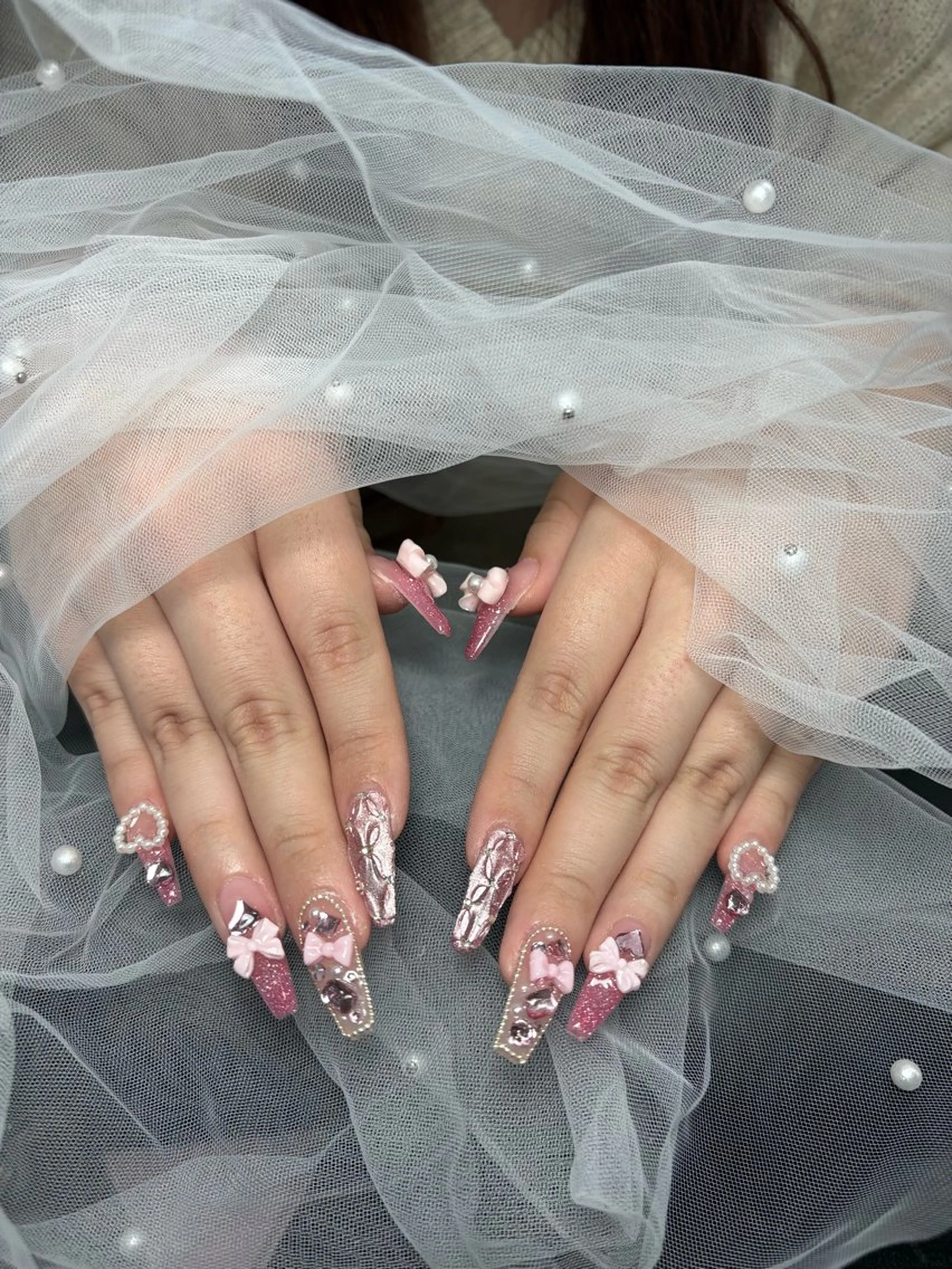 ネイル アートネイル 長さ出し ジェルネイル マグネットネイル ニュアンスネイル なな_ CloudyChanのネイルデザイン