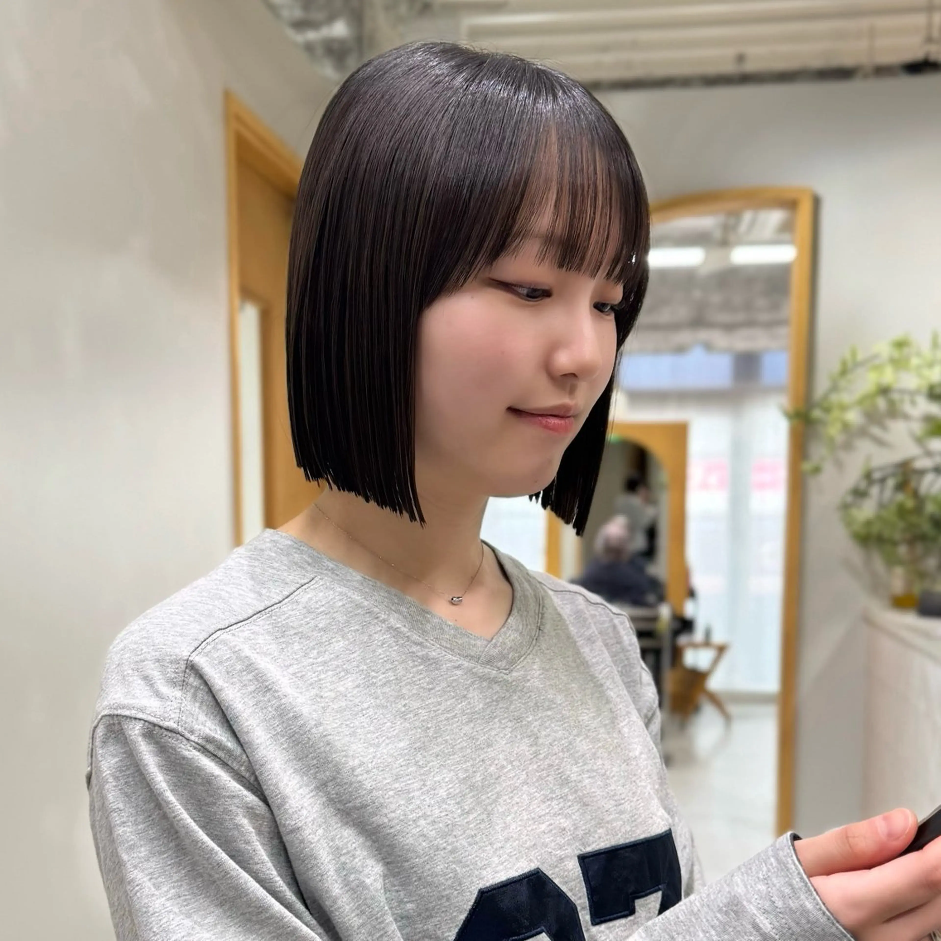ショート 切りっぱなしボブ ボブ ボブ/ショ ート/タカダアスミのヘアスタイル