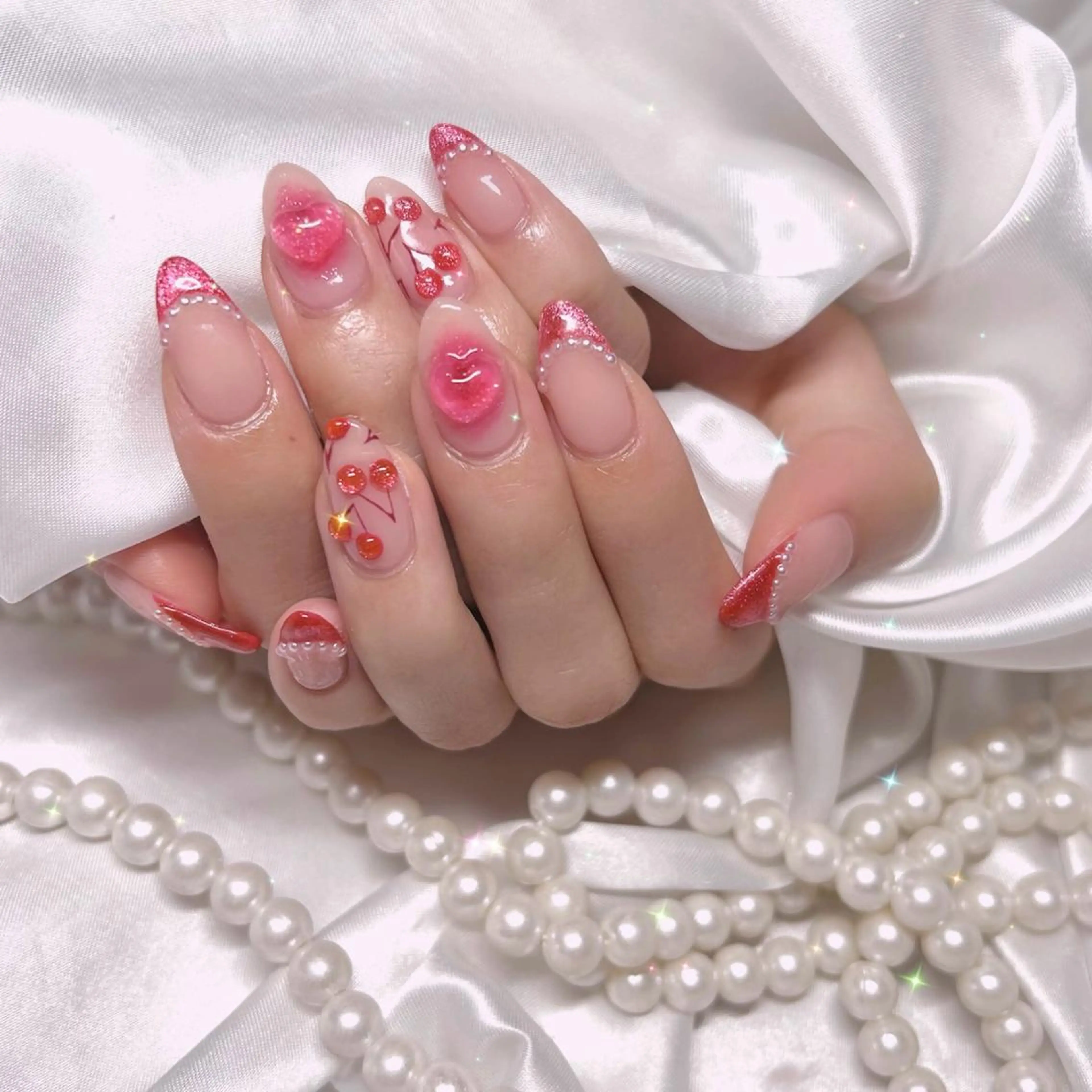 ネイル フレンチネイル ハート 韓国ネイル マグネットネイル マグネットフレンチ élu by Noriko 前原のネイルデザイン