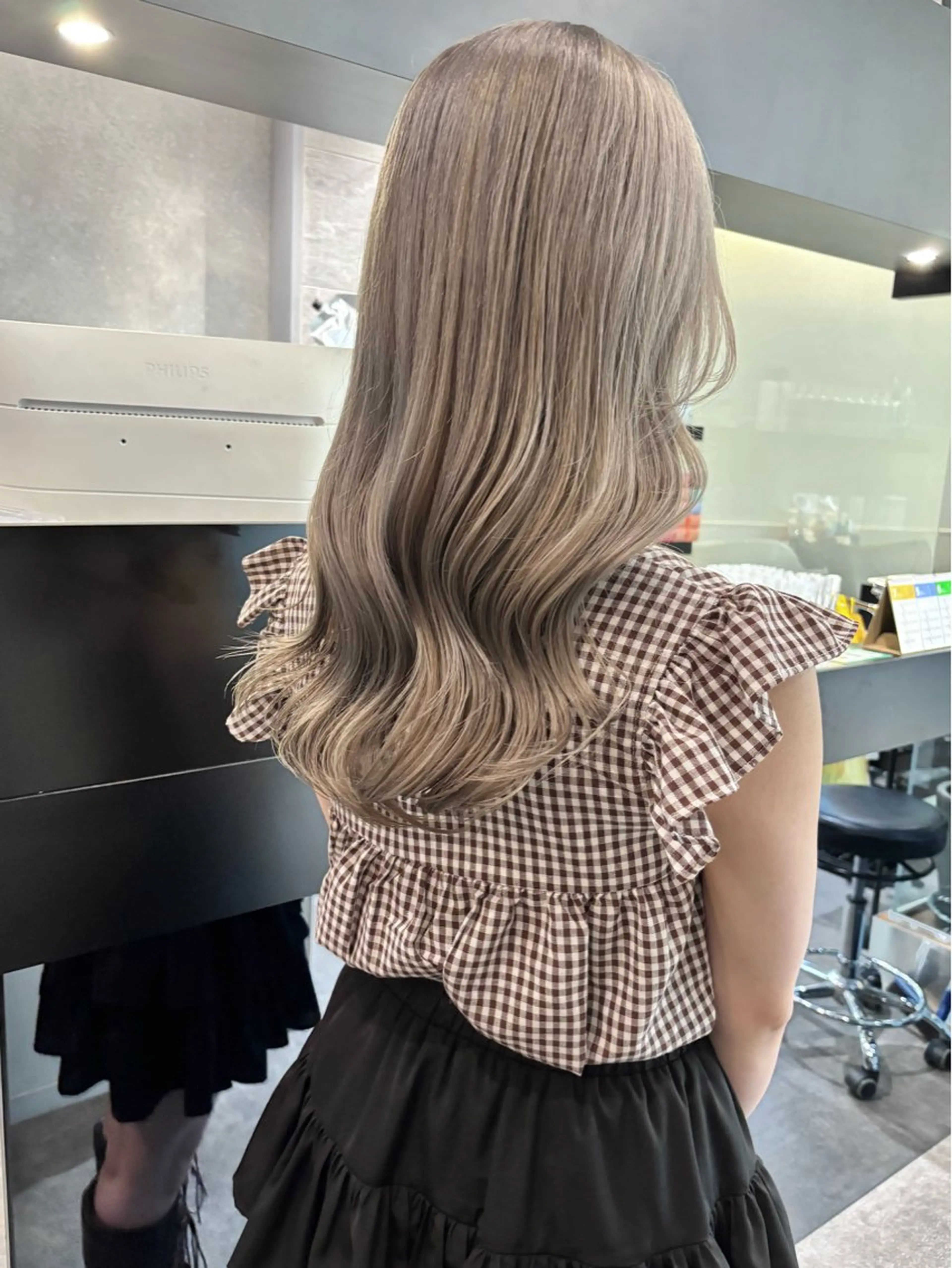 ロング カラー ブリーチ ブロンド ホワイトブロンド 縮毛矯正 ブリーチなし ダブルカラー/ゆなのヘアスタイル