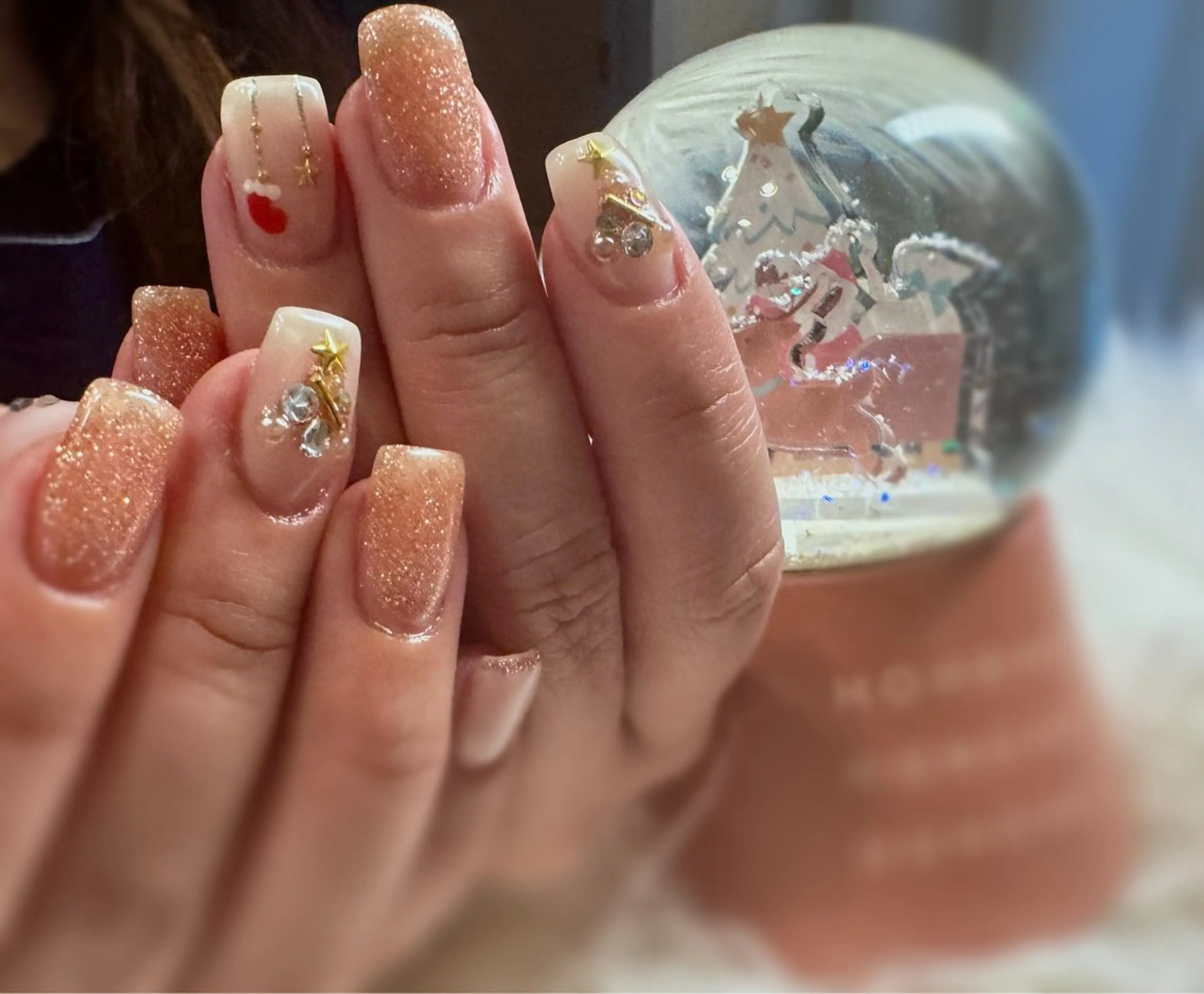 ネイル 🫧Lua.nail 🍒emuのネイルデザイン