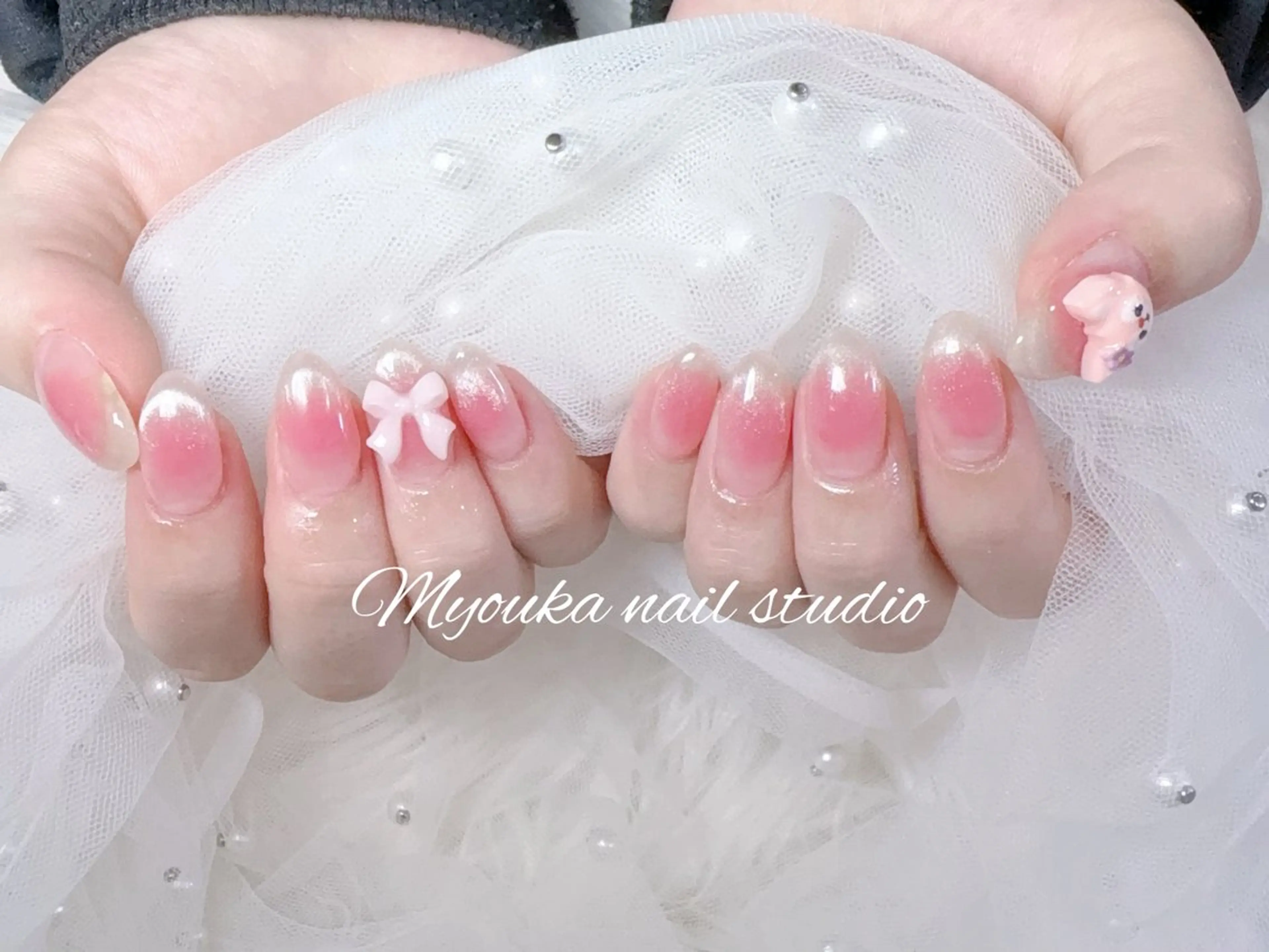 ネイル チークネイル 長さ出し フットネイル ジェルネイル グラデーション ハンドネイル ハンドケア Myouka 板橋区大山駅前店のネイルデザイン