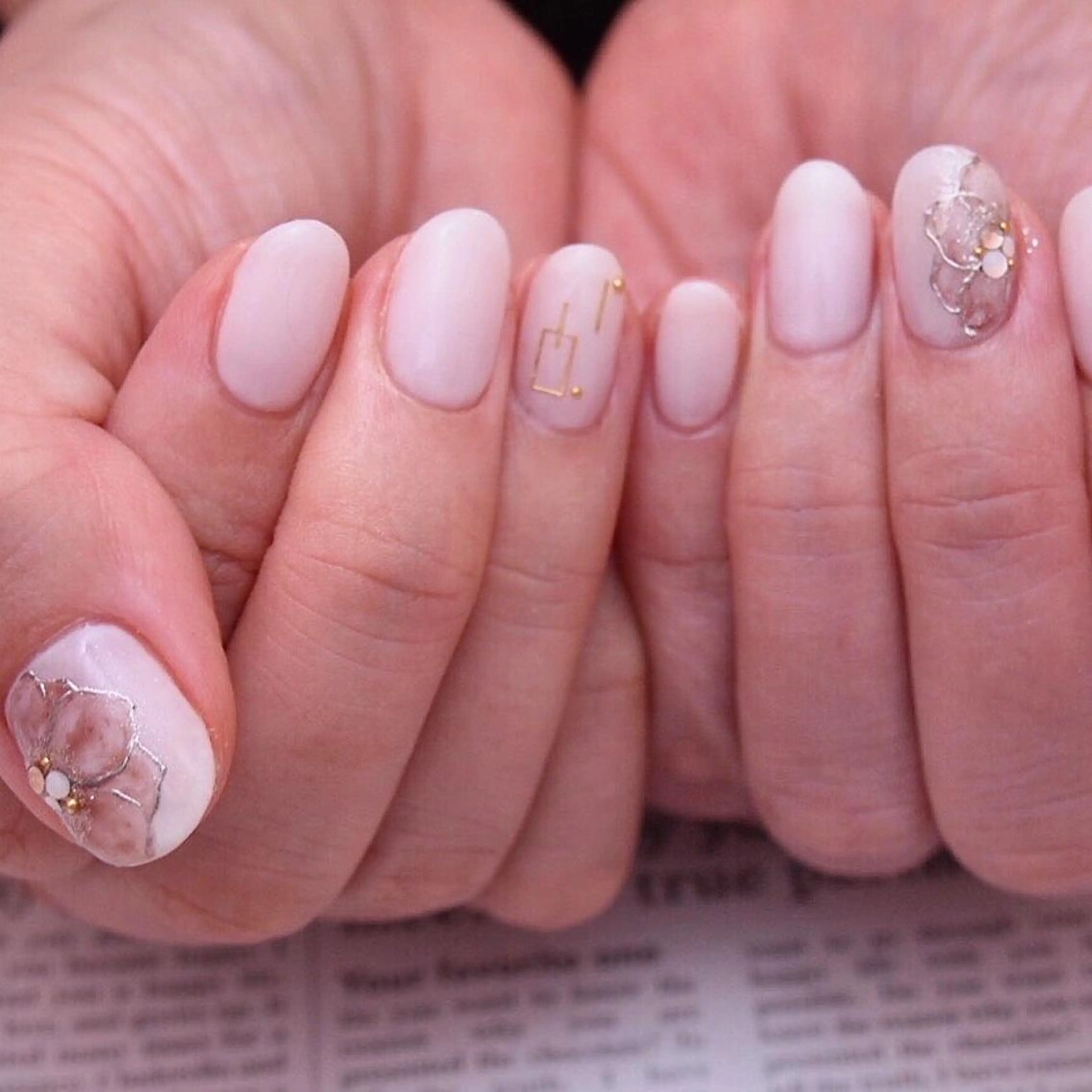 ネイル フラワーネイル ニュアンスネイル NAIL'S MODAのネイルデザイン