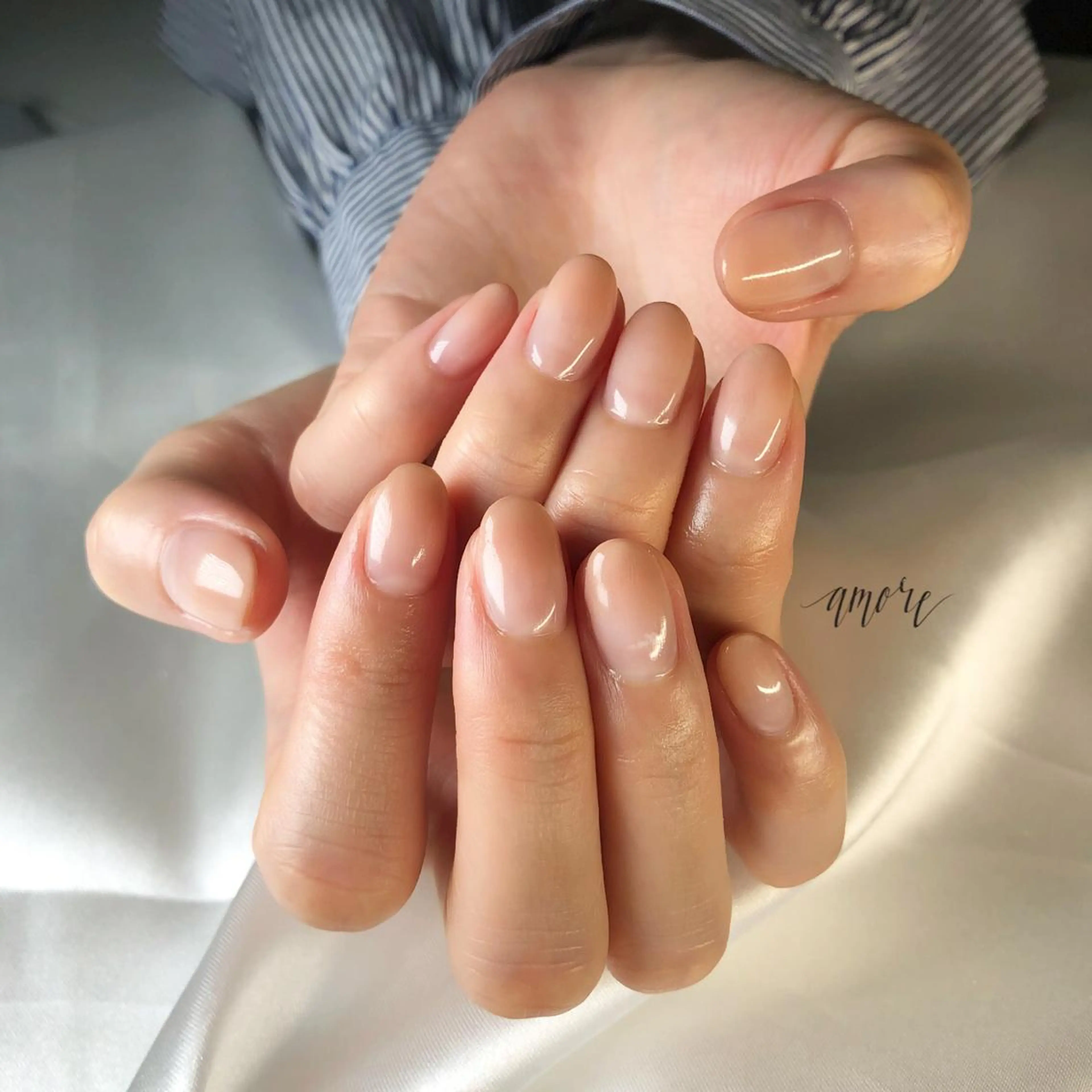 ネイル ジェルネイル グラデーション 氷ネイル・うるうるネイル マグネットネイル マットネイル You kyehwaのネイルデザイン