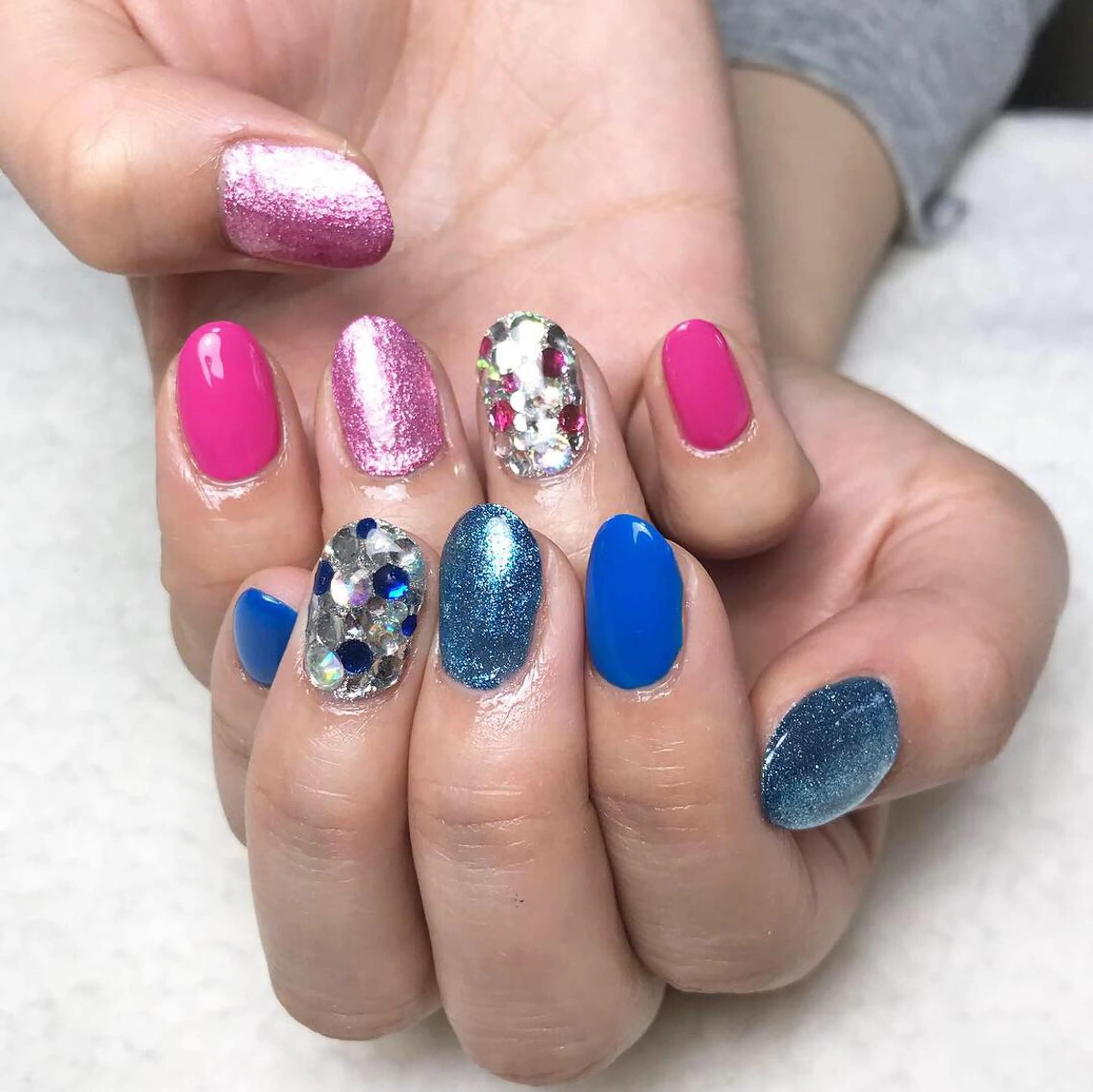 ネイル キラキラネイル ハンドネイル COCO +のエステ・リラクイメージ