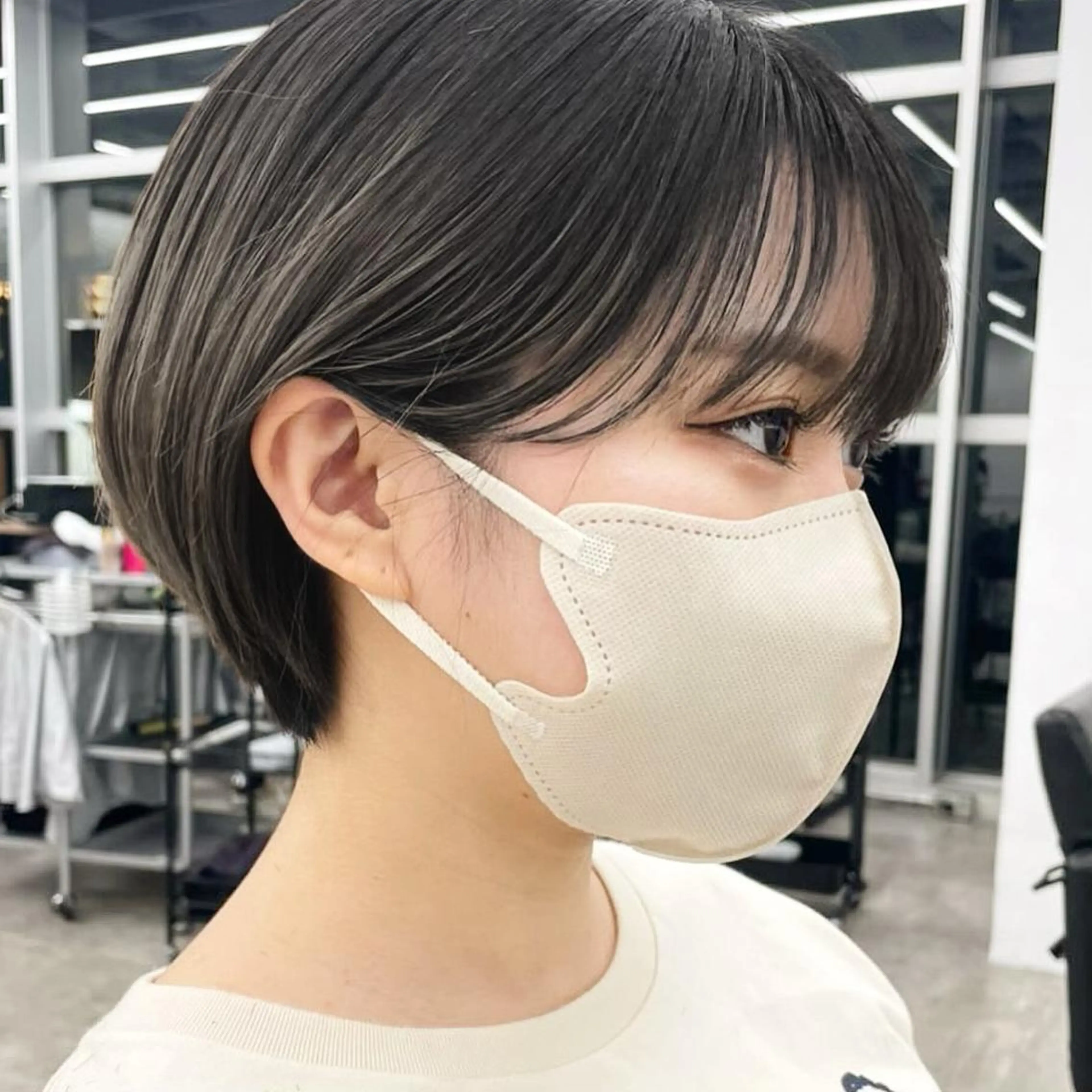 ショート カラー ショートヘア レイヤー/ショート透 明感カラー/西田祐賀のヘアスタイル