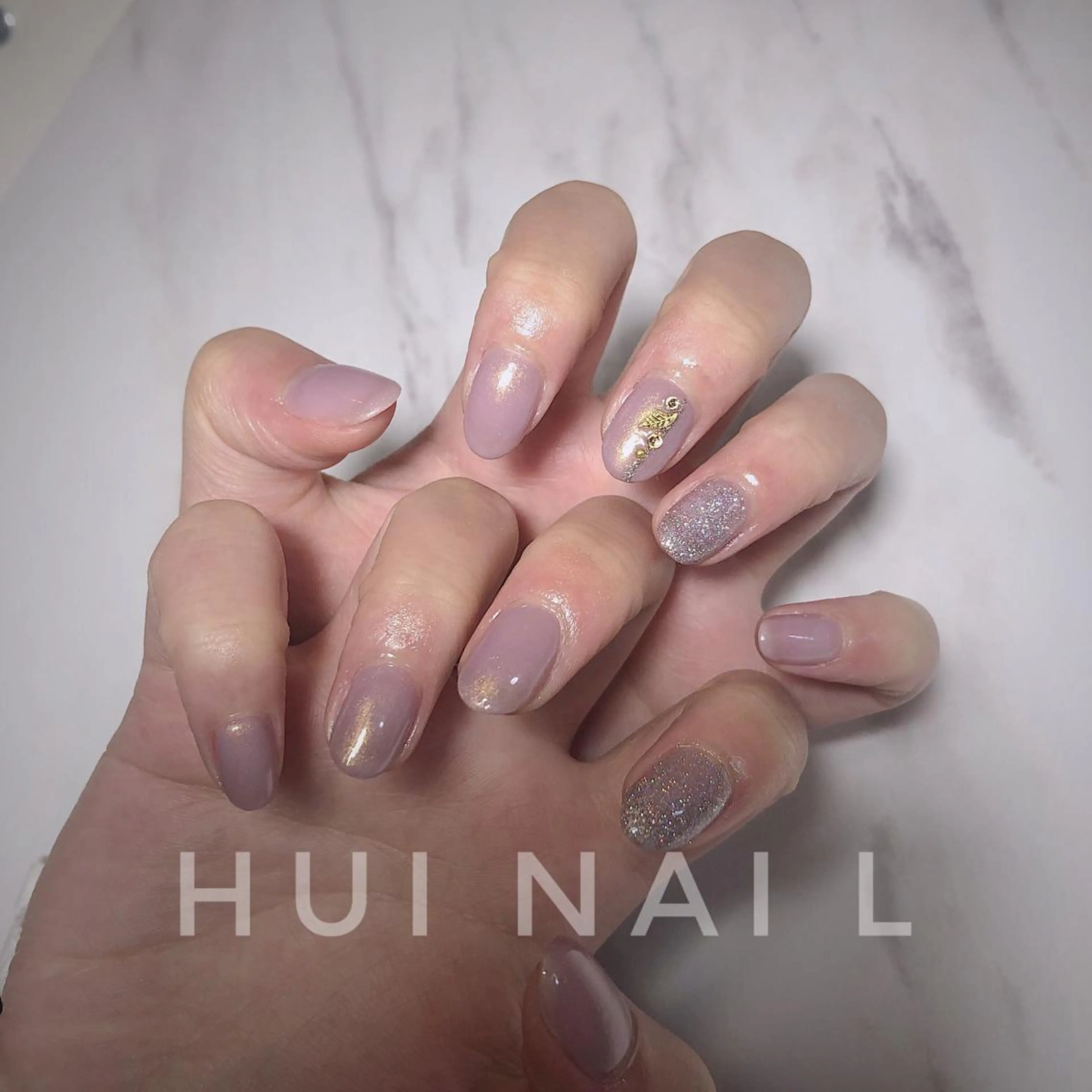 ミディアム めぐみのネイルサロン スタッフ練習のネイルデザイン