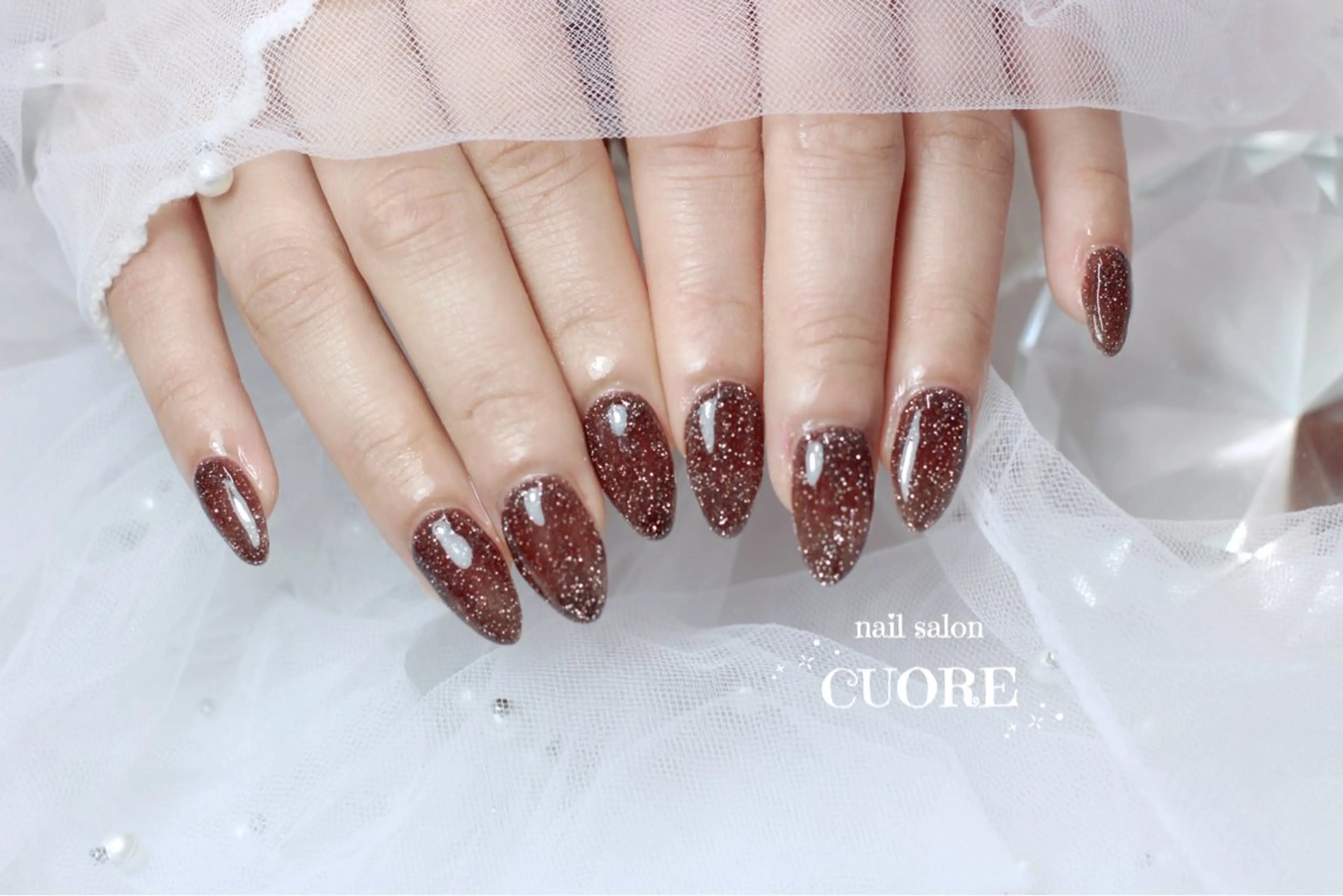 ネイル ブラウン フラッシュネイル ワンカラーネイル シンプルネイル ハンドネイル nail salon CUOREのネイルデザイン